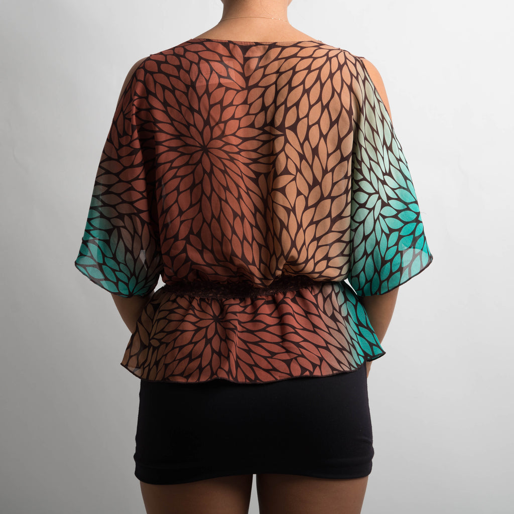 BROWN SPLIT SLEEVE TOP