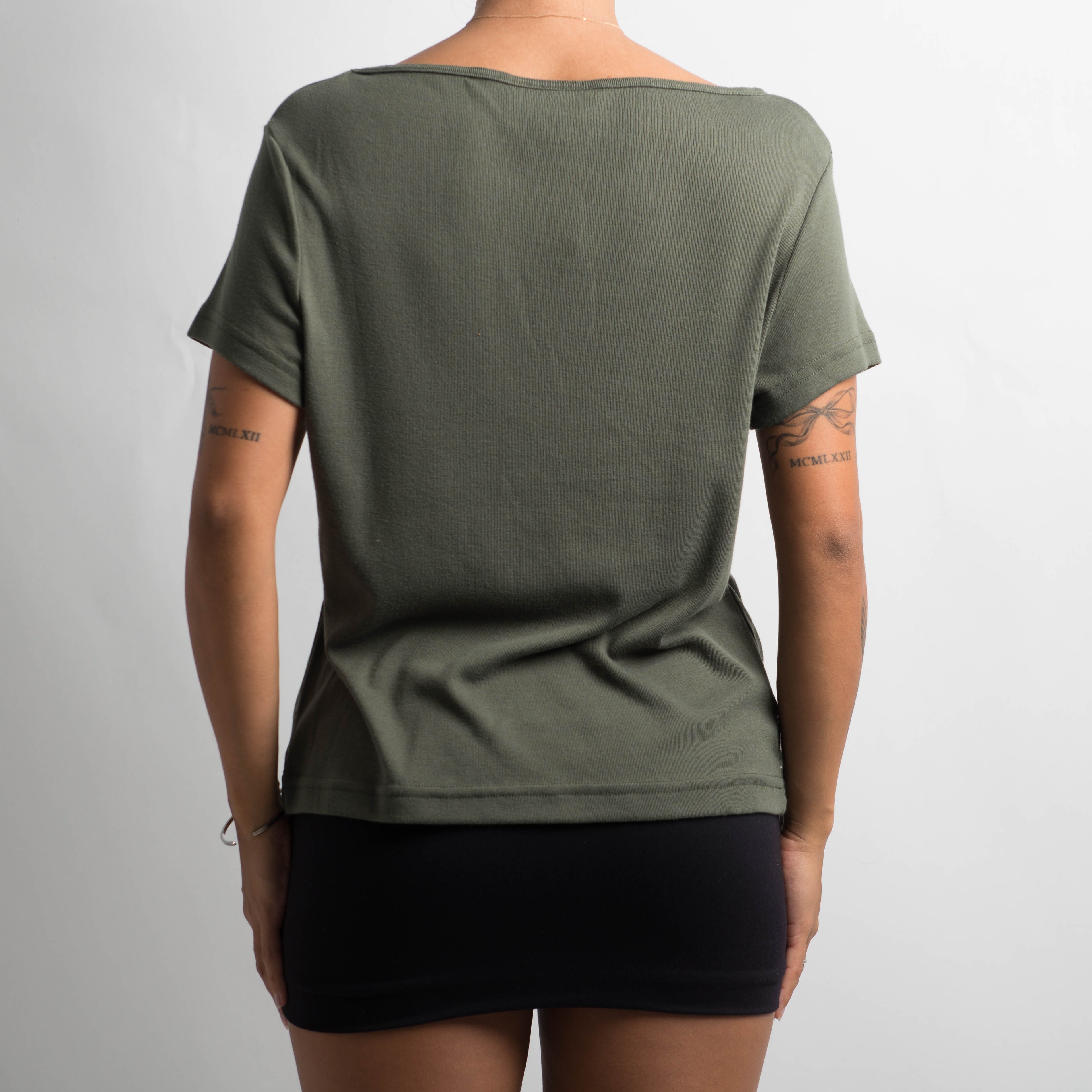 KHAKI GREEN TSHIRT