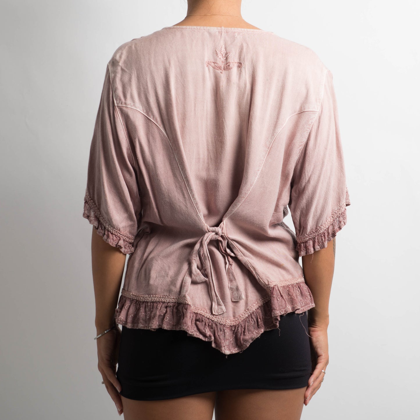 EMBROIDERED RUFFLE BLOUSE