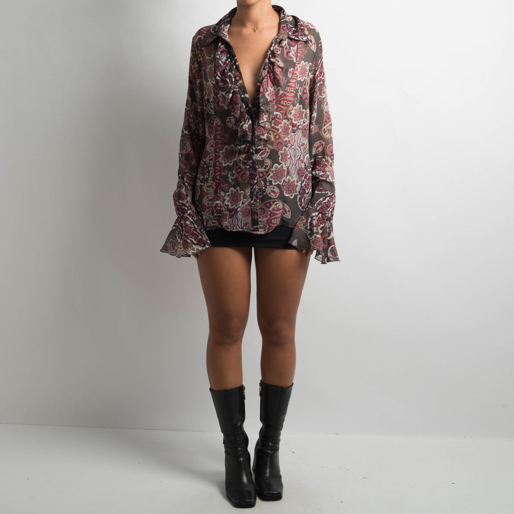 PATTERNED RUFFLE BLOUSE