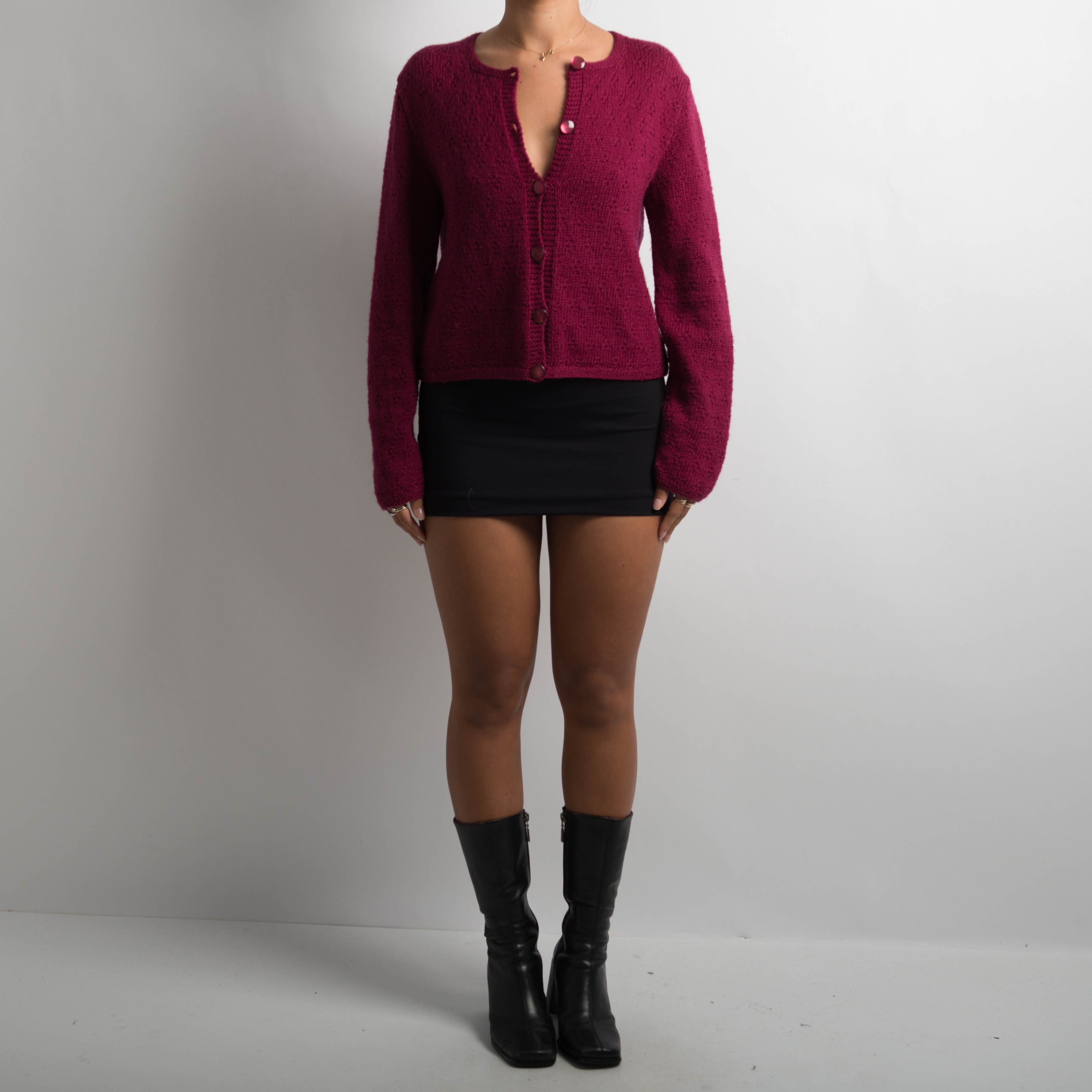 BURGUNDY ROSE KNIT CARDIGAN