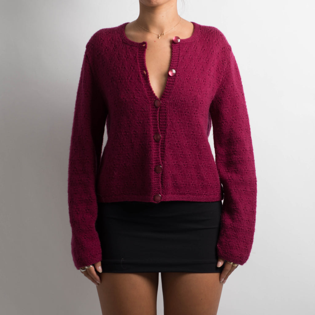 BURGUNDY ROSE KNIT CARDIGAN