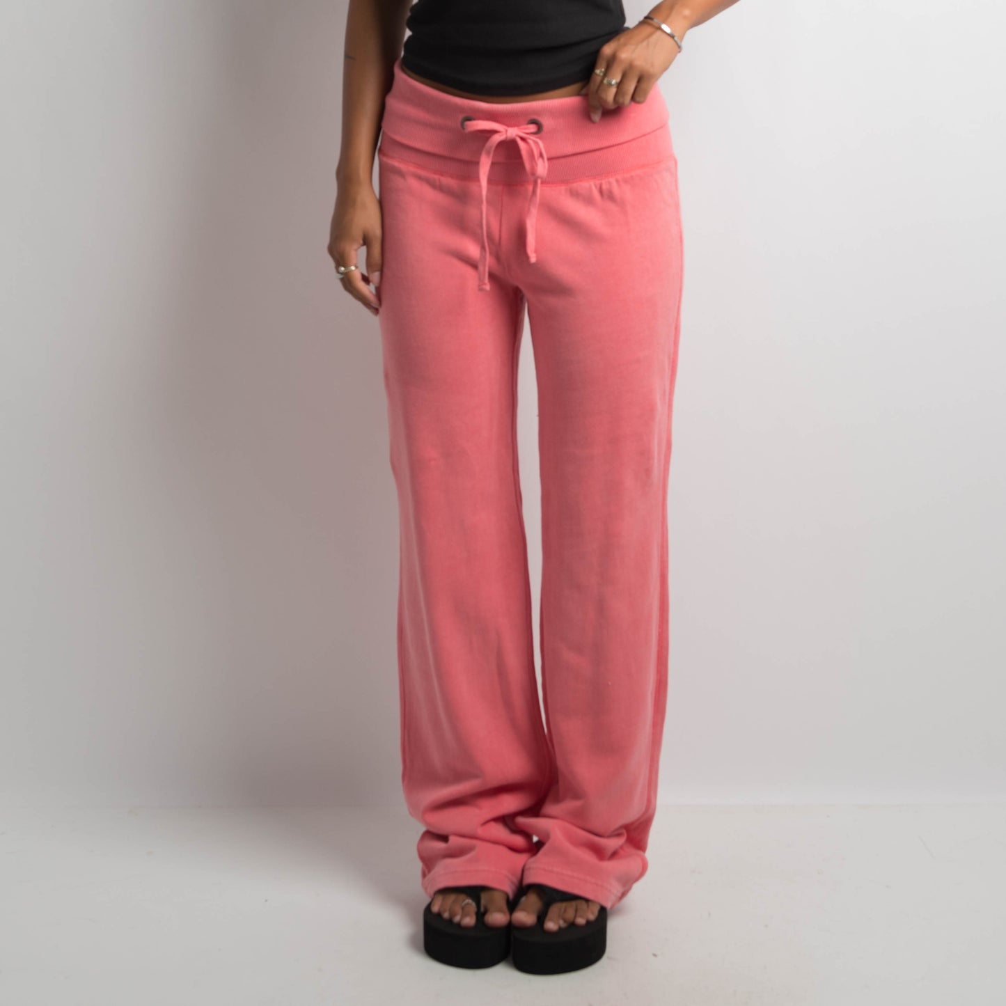 PINK FLARED SWEATPANTS