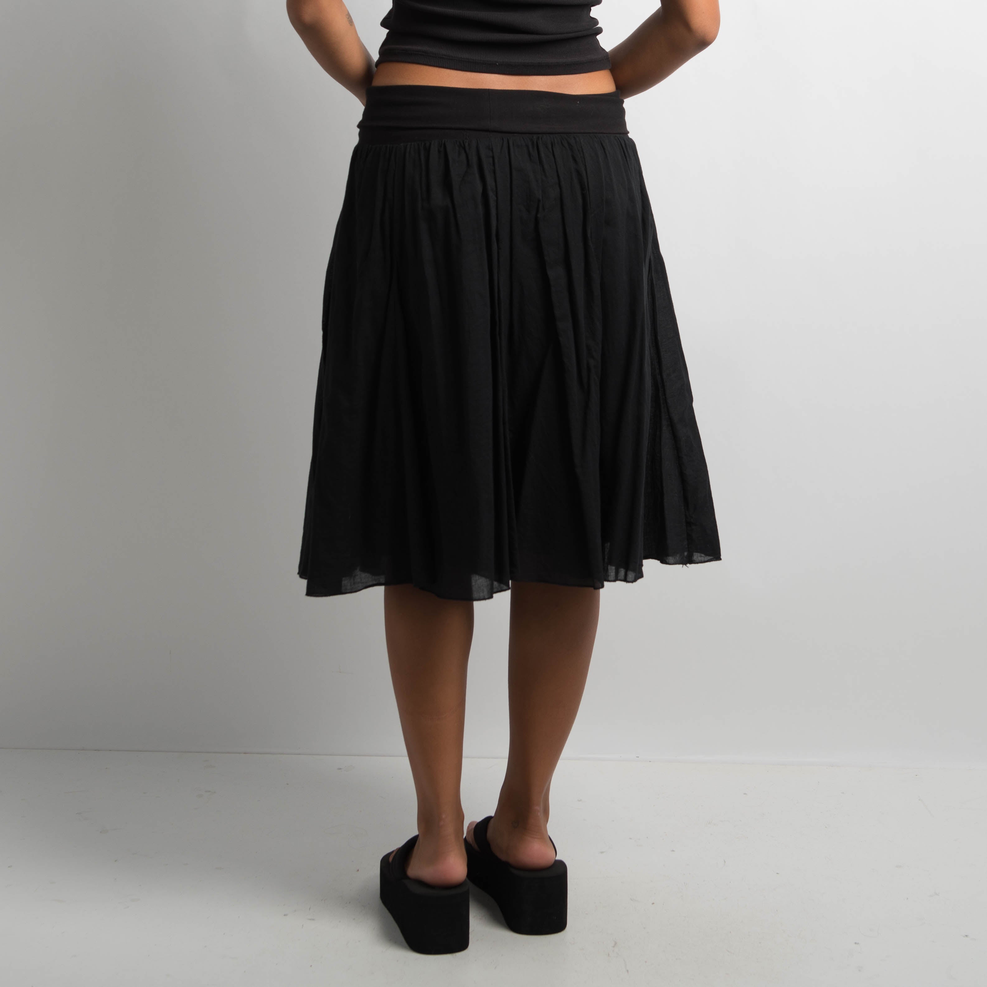 BLACK FOLD OVER SKIRT