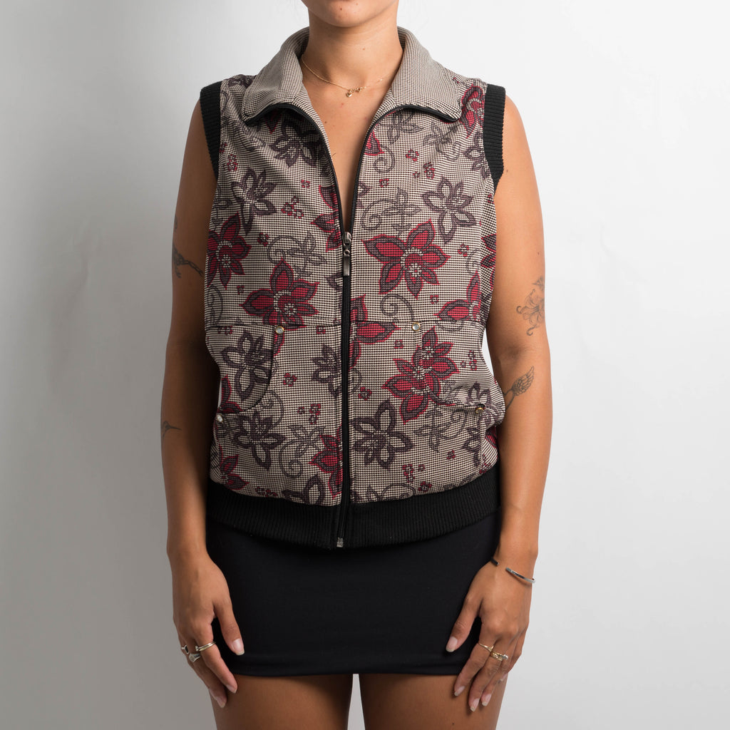 FLORAL SLEEVELESS VEST