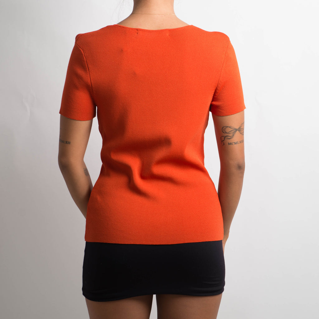 ORANGE KNIT TOP