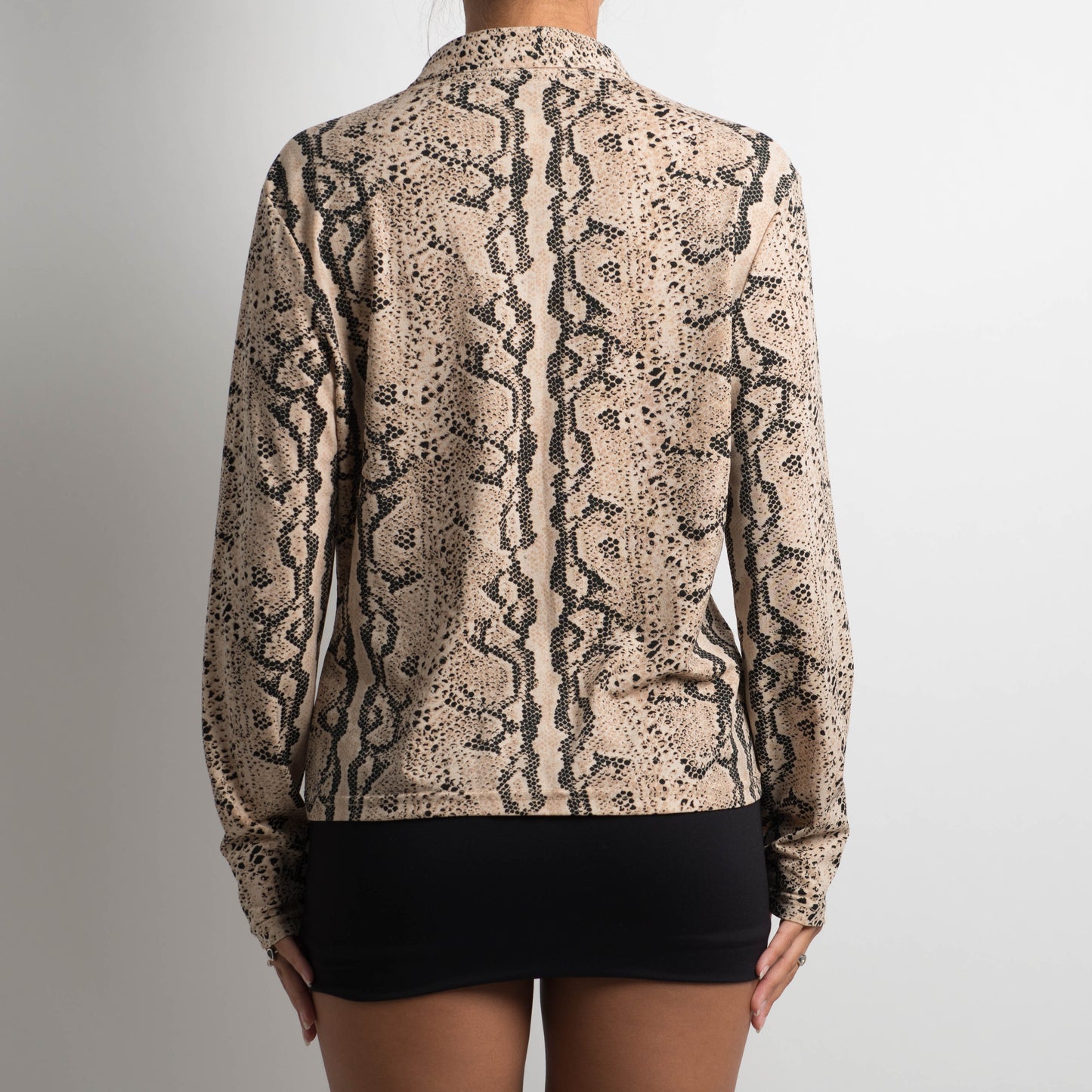 REPTILE PRINT LONG SLEEVE BLOUSE