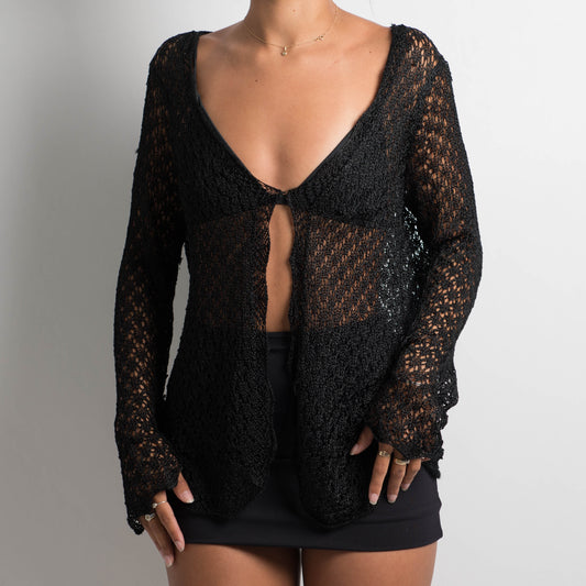 BLACK CROCHET LONG SLEEVE