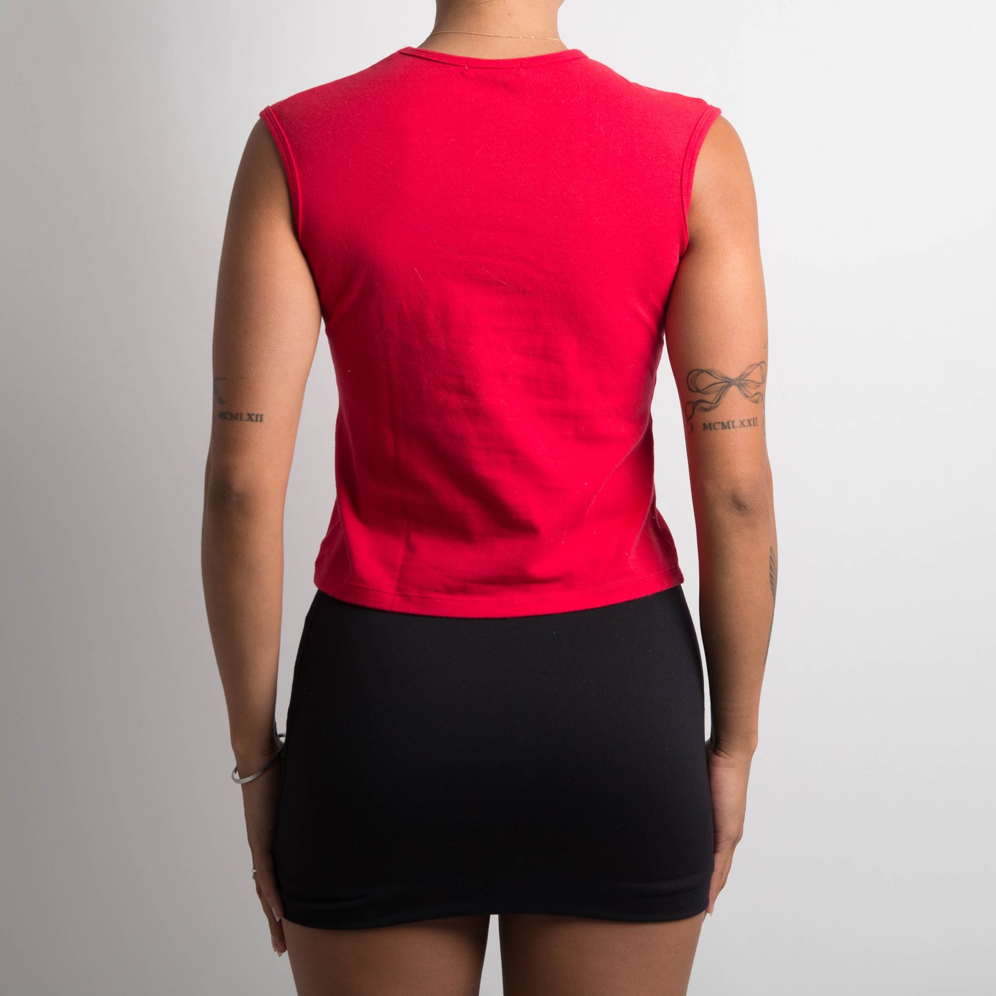 RED SCHOOL GIRLS TOP