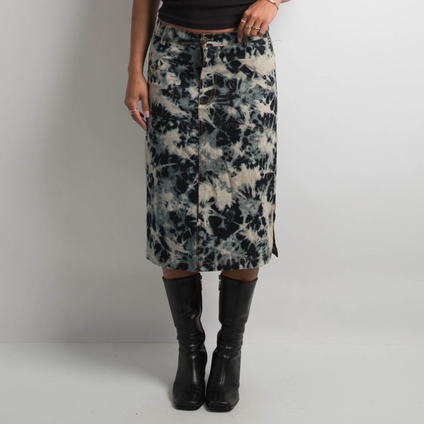 ACID WASH PATTERNED MIDI SKIRT