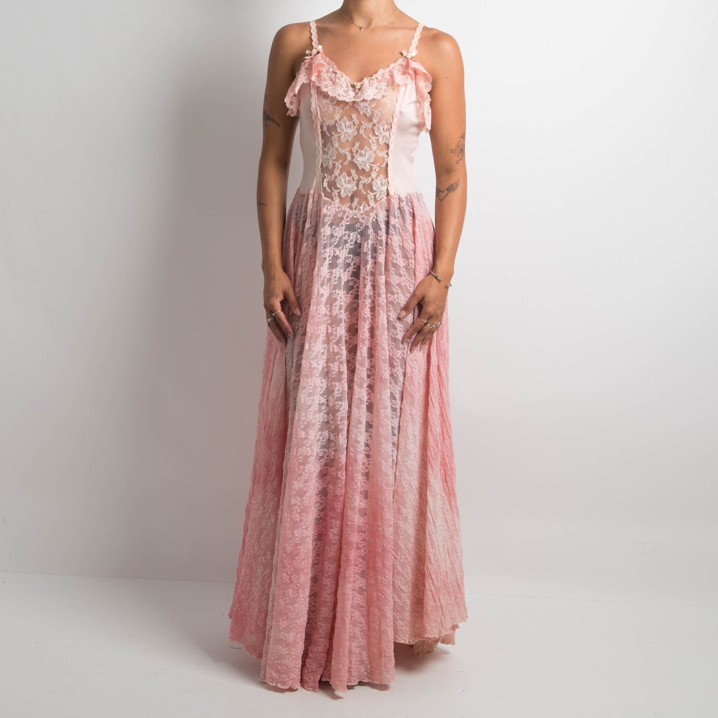 PINK LACE MAXI DRESS