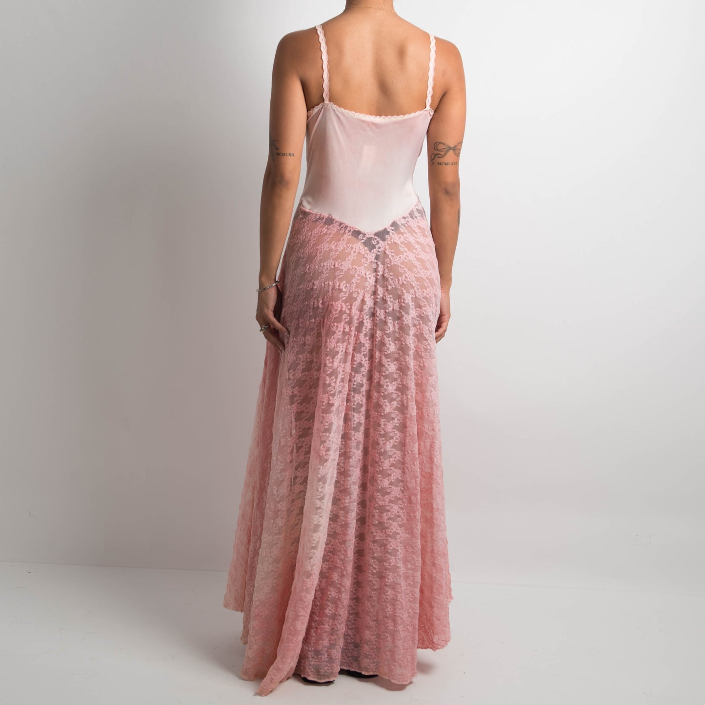 PINK LACE MAXI DRESS