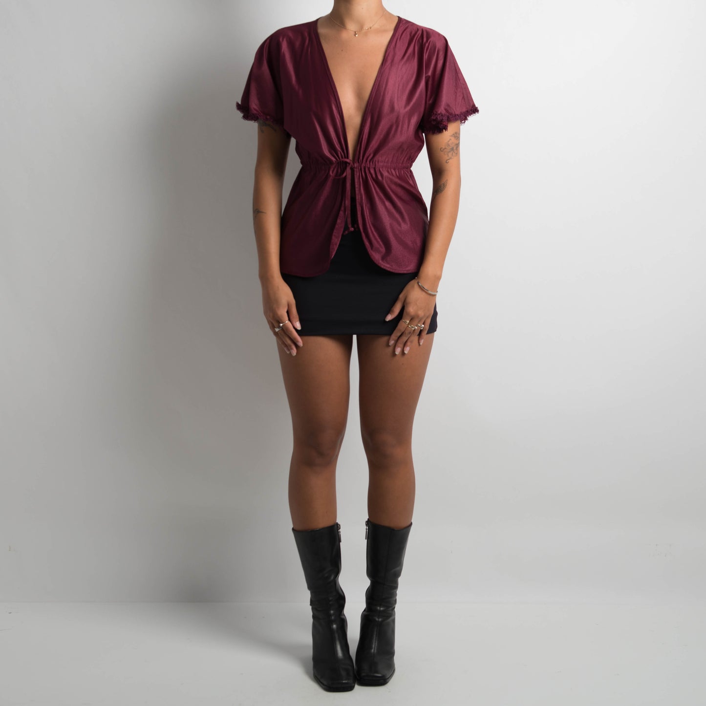 BURGUNDY TIE FRONT TOP