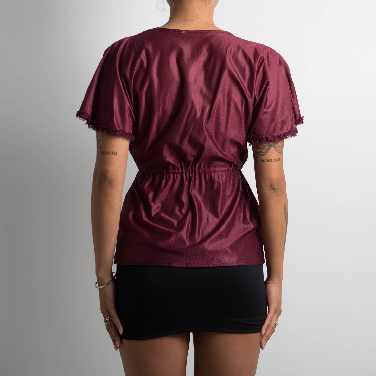 BURGUNDY TIE FRONT TOP