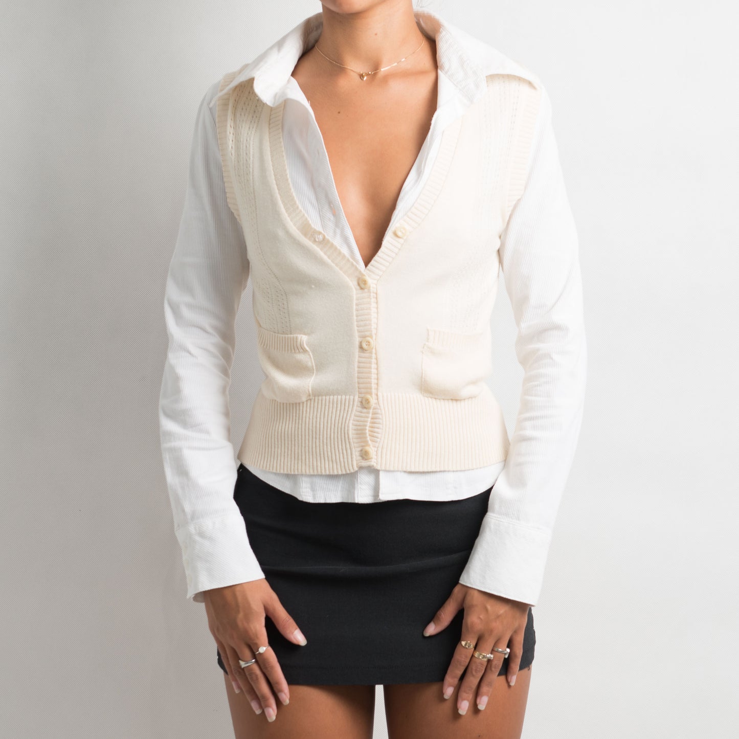 GILET EN TRICOT CRÈME