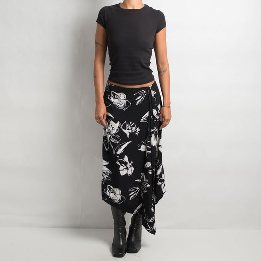 BLACK FLORAL MIDI SKIRT