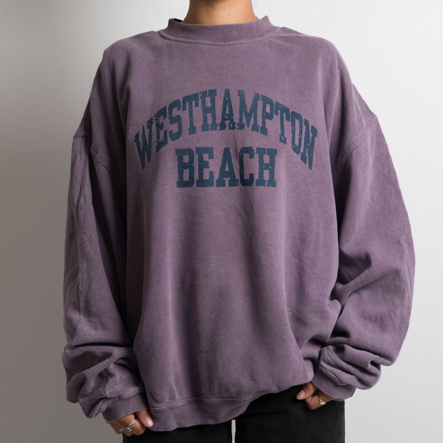 WESTHAMPTON BEACH CREWNECK