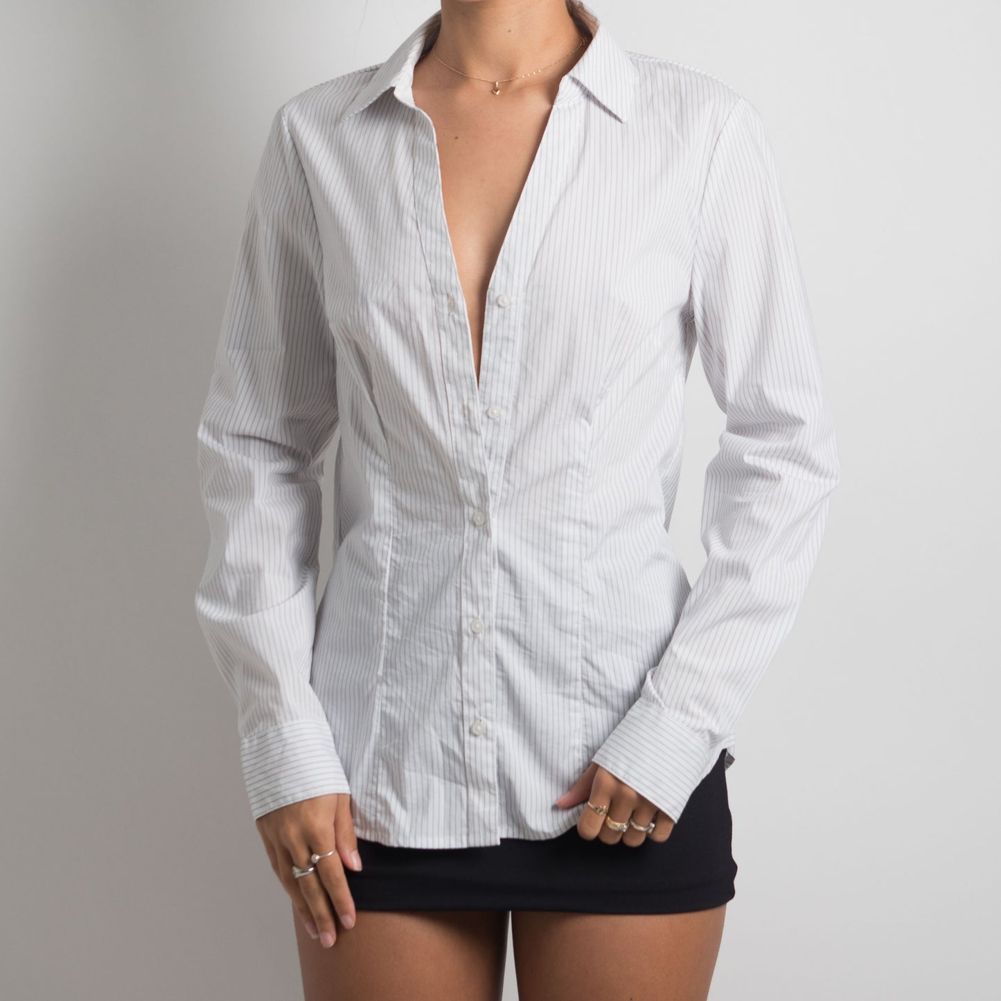 WHITE PINSTRIPE BLOUSE