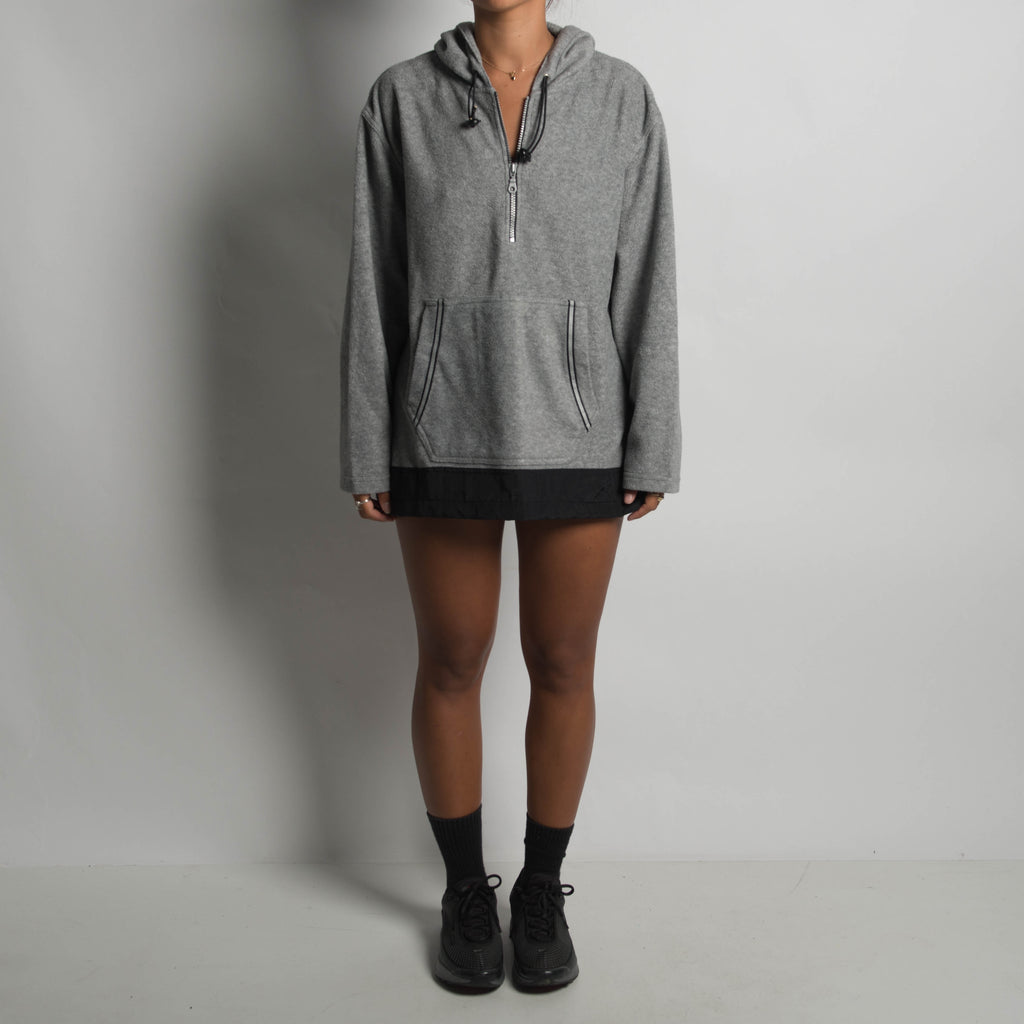 GREY QUARTER ZIP SWEATER