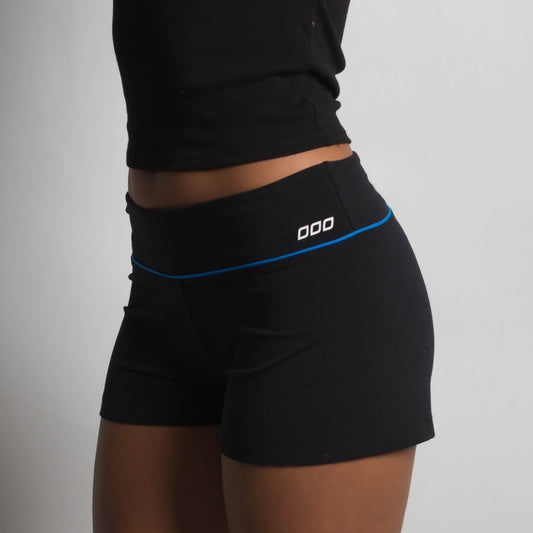 BLACK KICK SHORTS