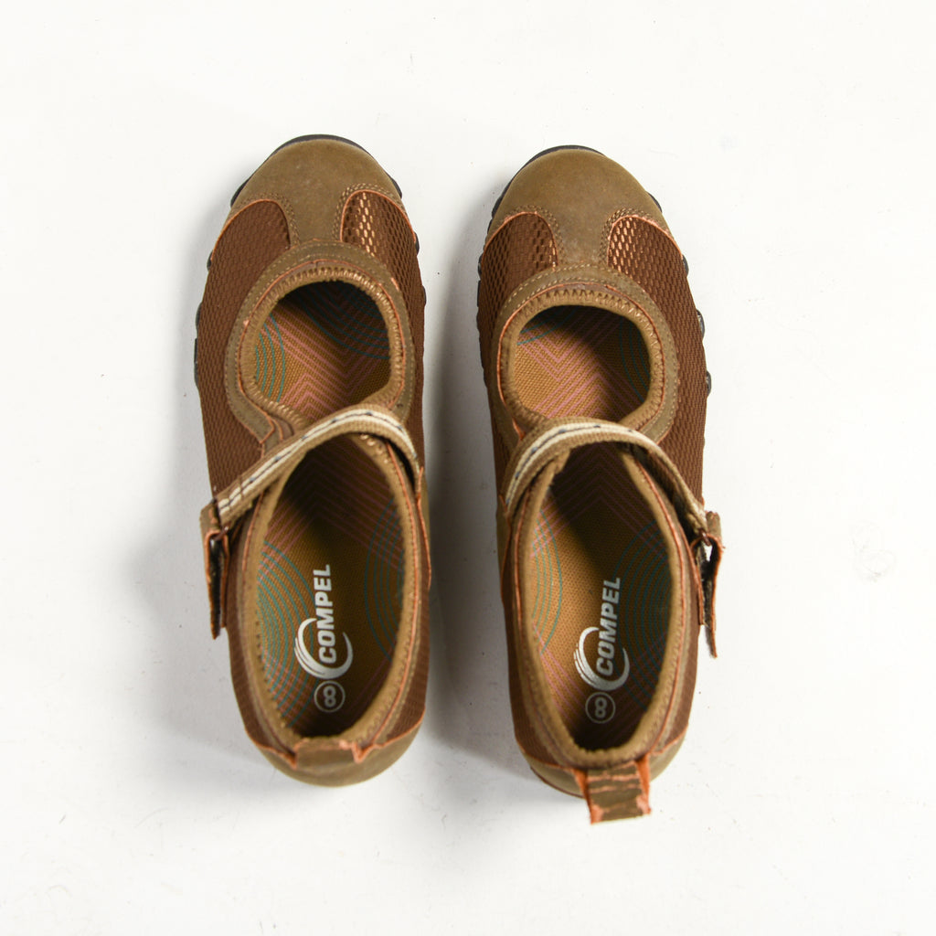 BROWN MARY JANE FLATS
