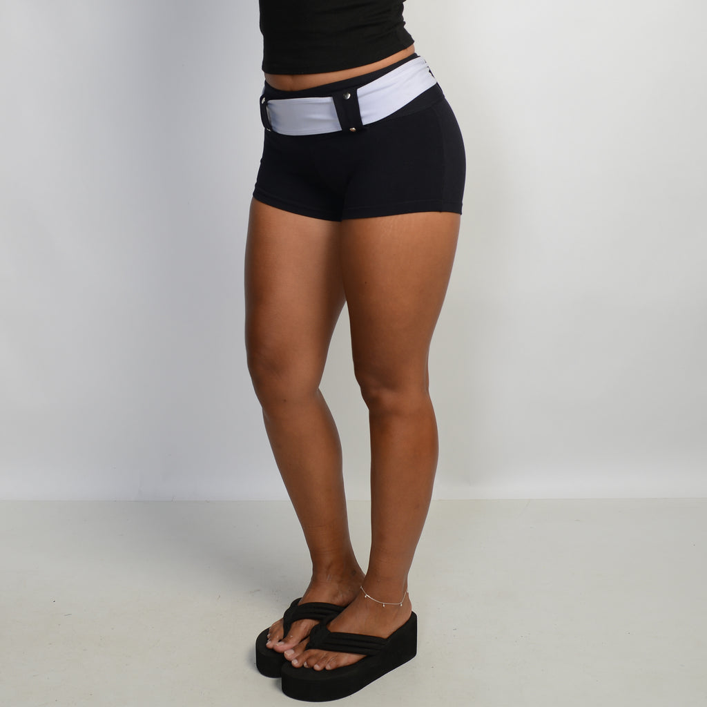 LILAC BELT MICRO SHORTS