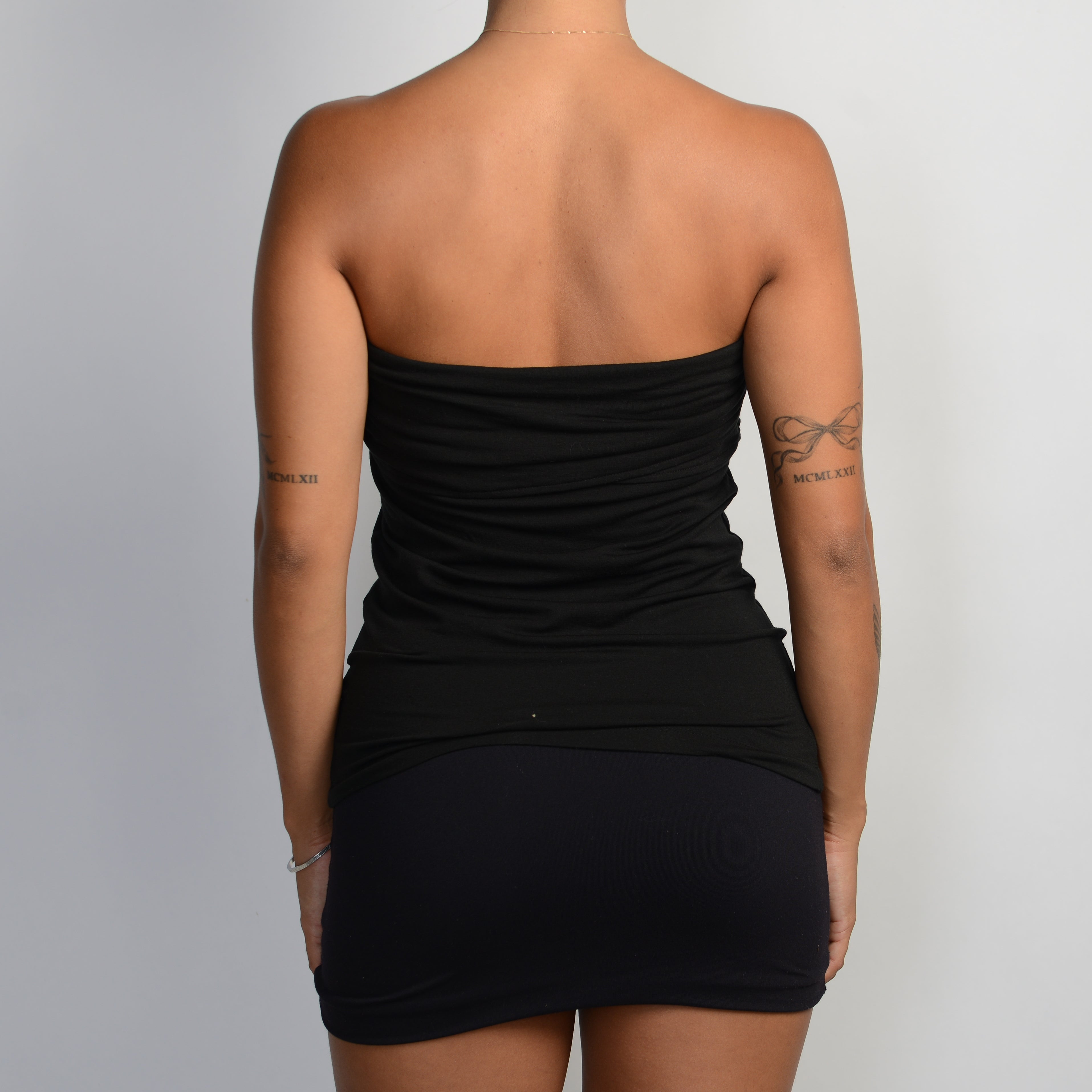 BLACK BANDEAU TOP