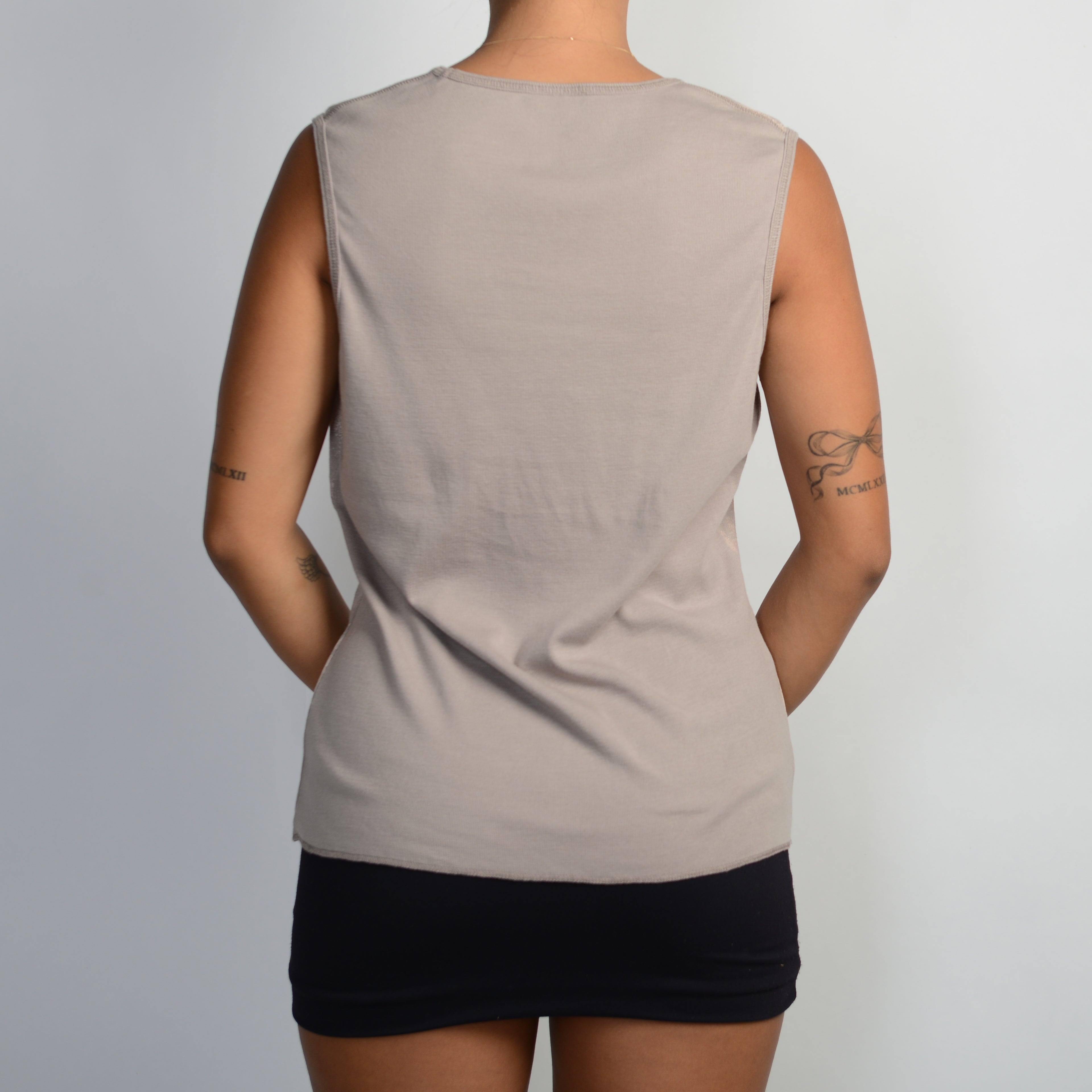 BROWN SLEEVELESS TOP