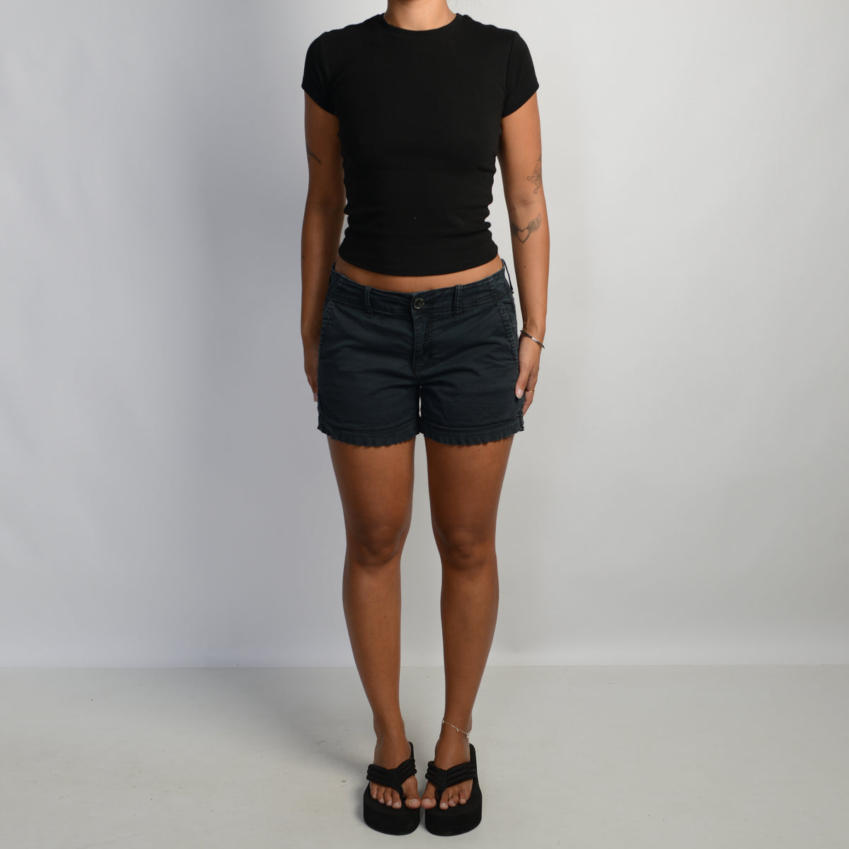 DARK NAVY SHORTS