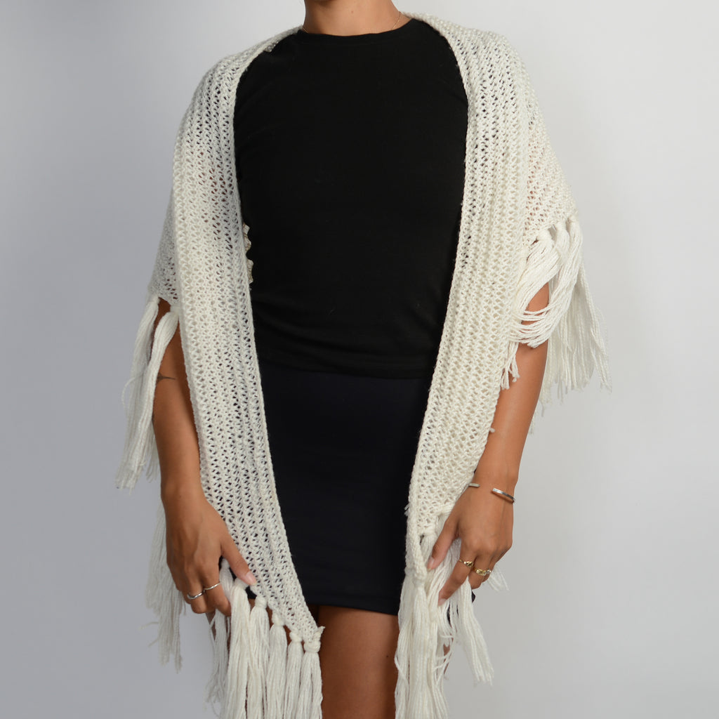 CREAM CROCHET KNIT SCARF