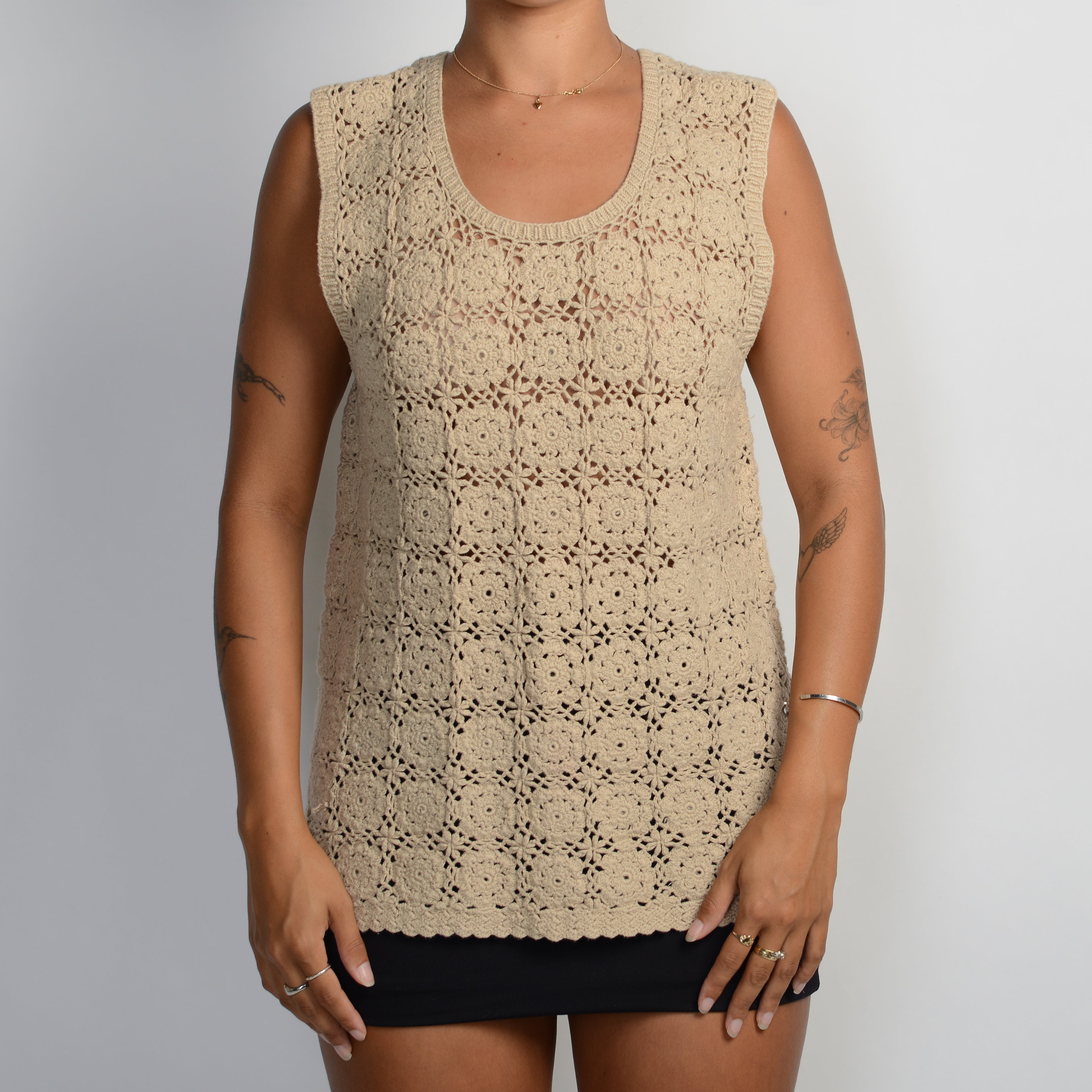 BEIGE CROCHET KNIT TOP