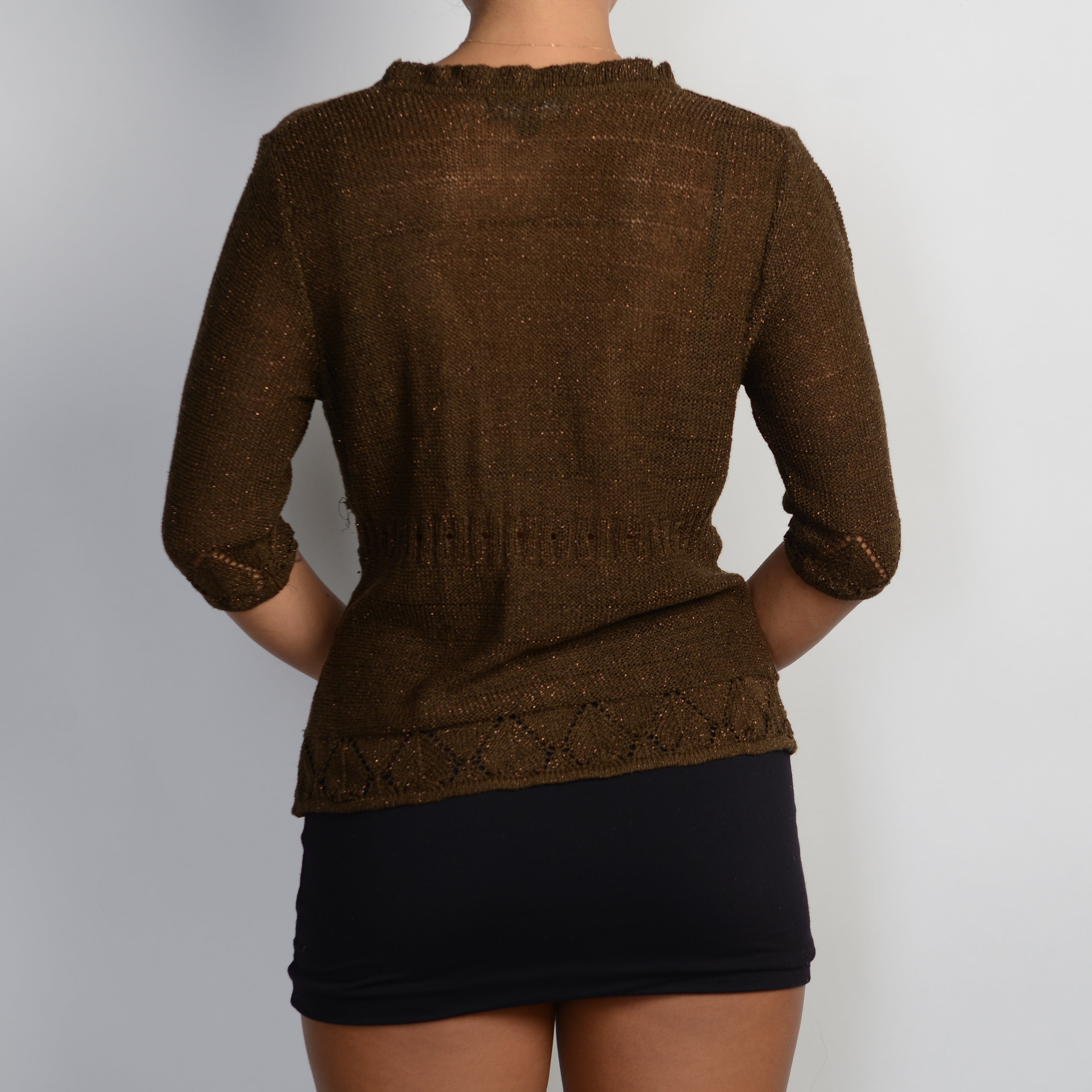 BROWN KNIT TOP
