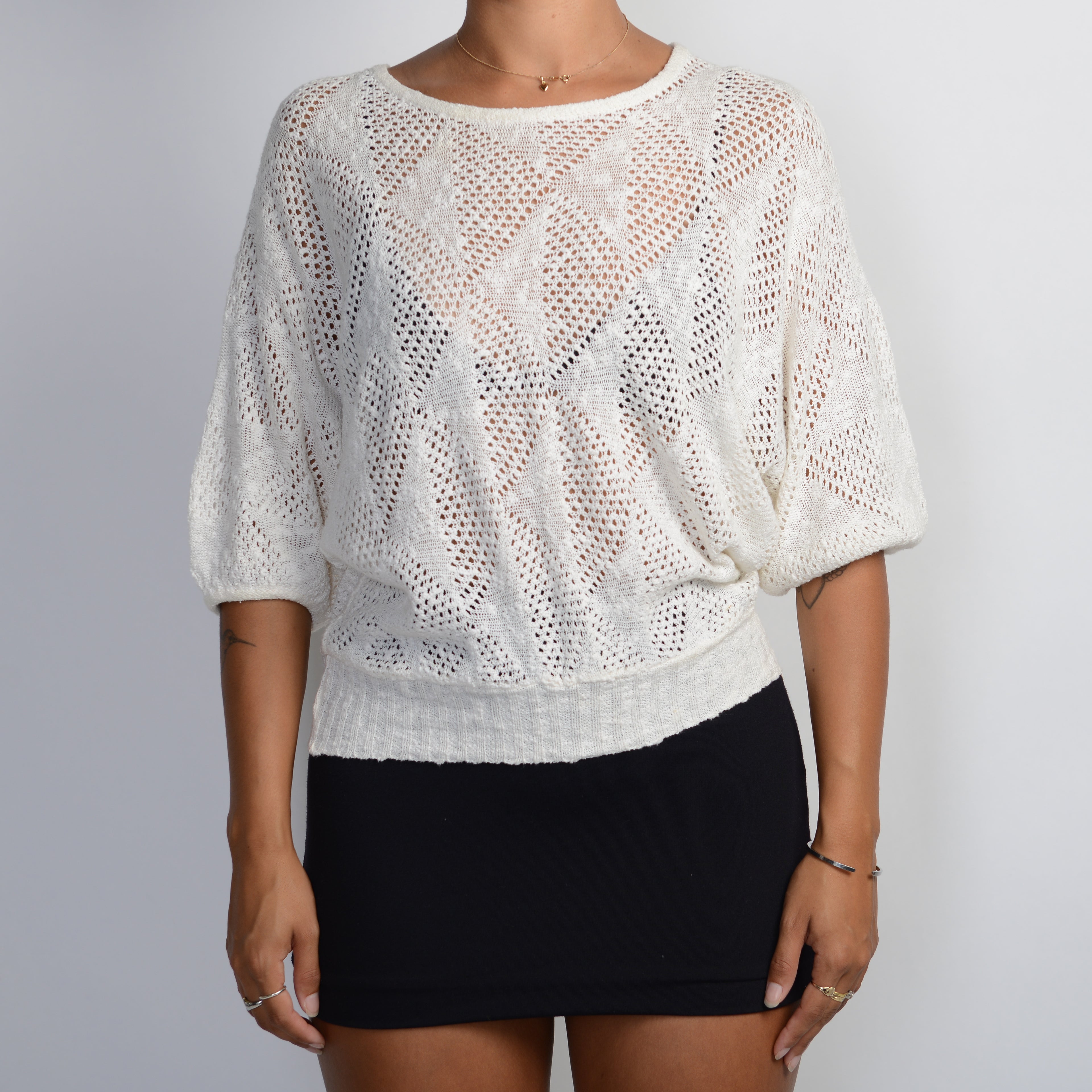 WHITE CROCHET KNIT TOP