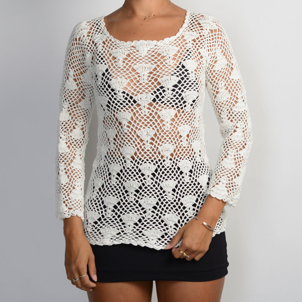 WHITE CROCHET KNIT TOP