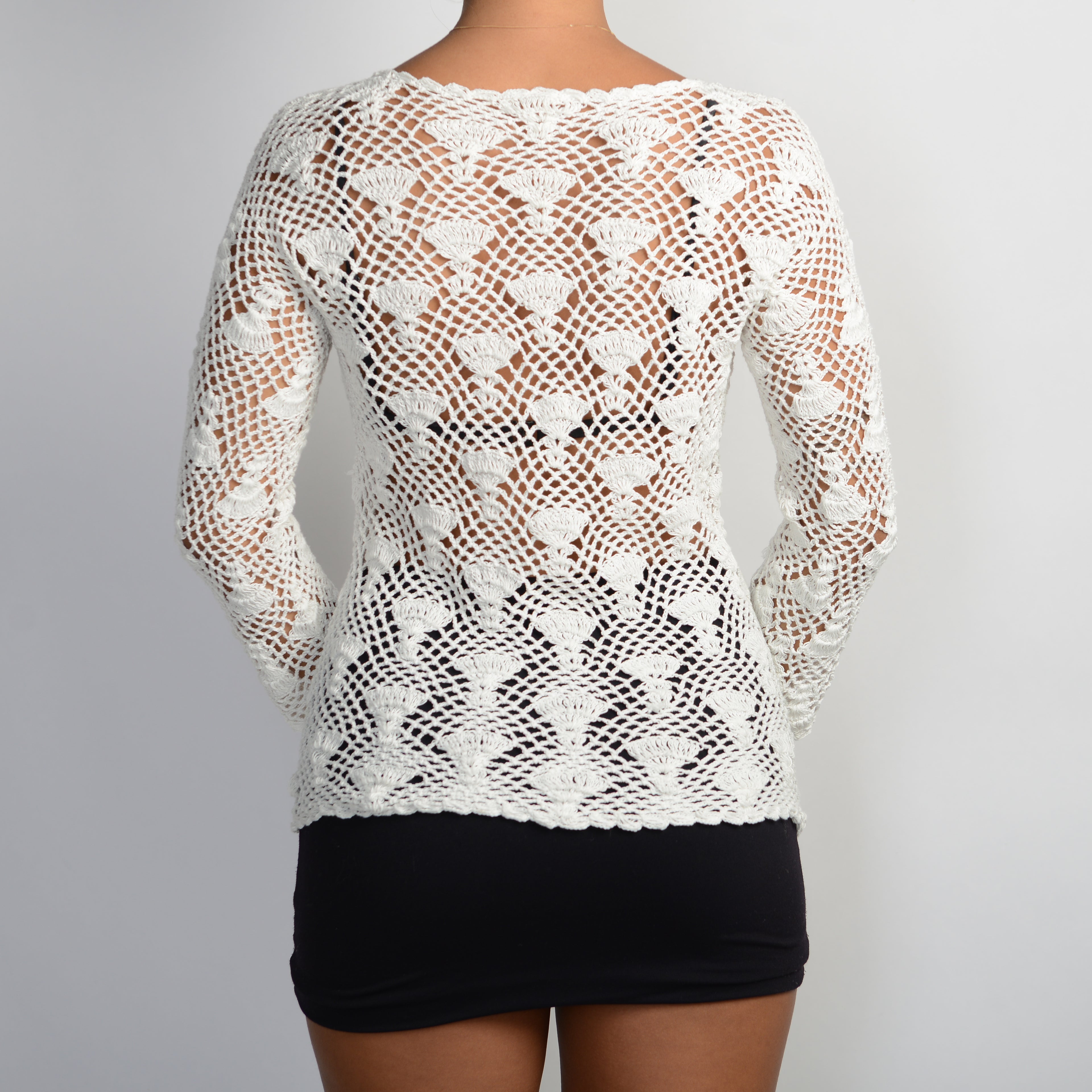 WHITE CROCHET KNIT TOP