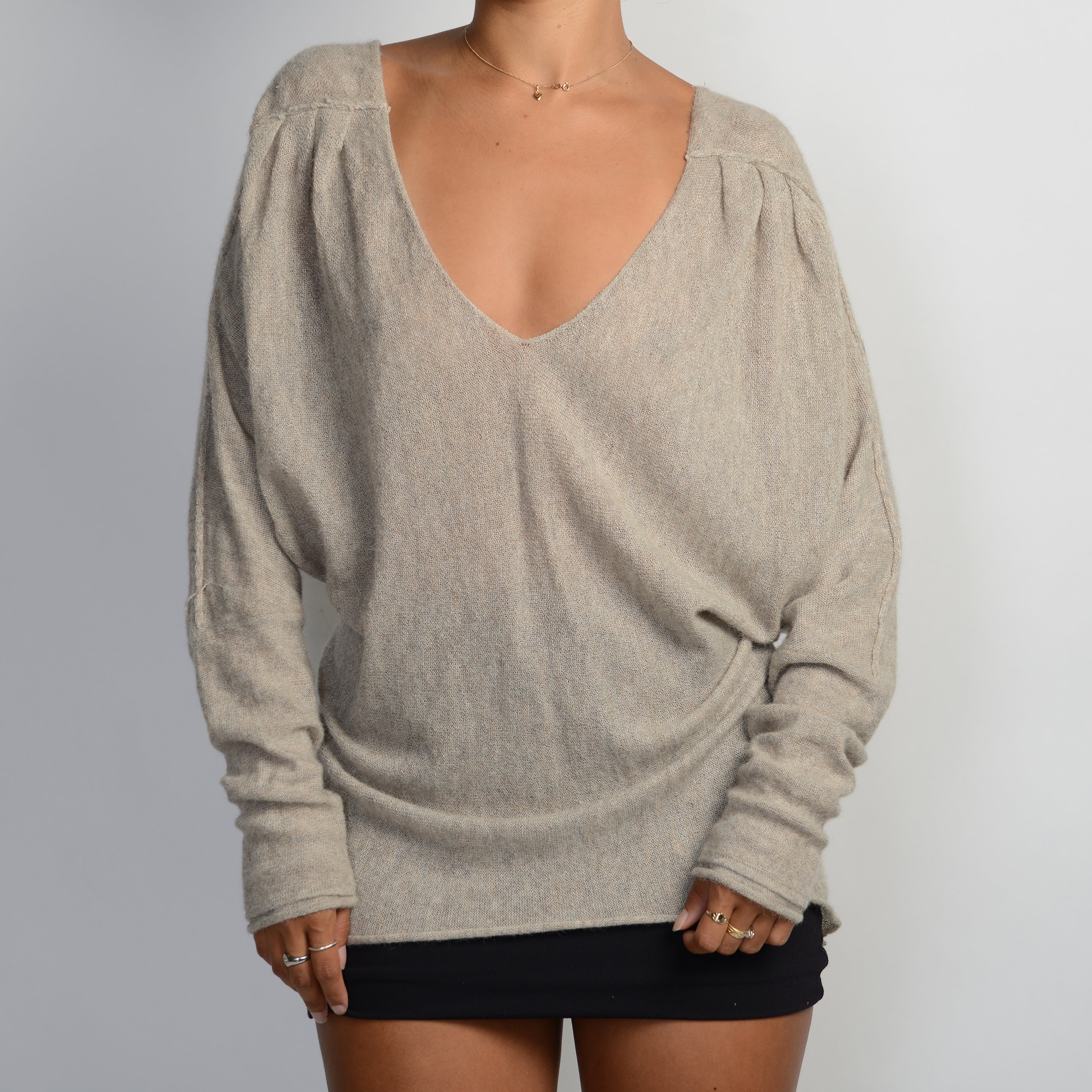TAUPE WOOL SWEATER