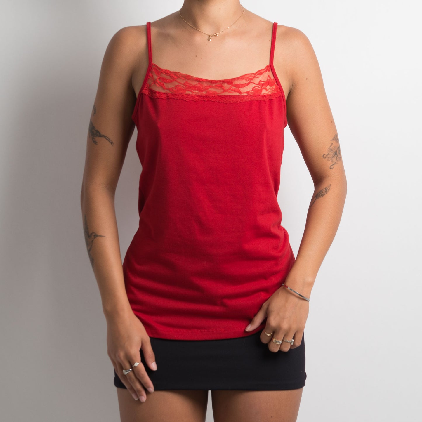 RED LACE CAMISOLE