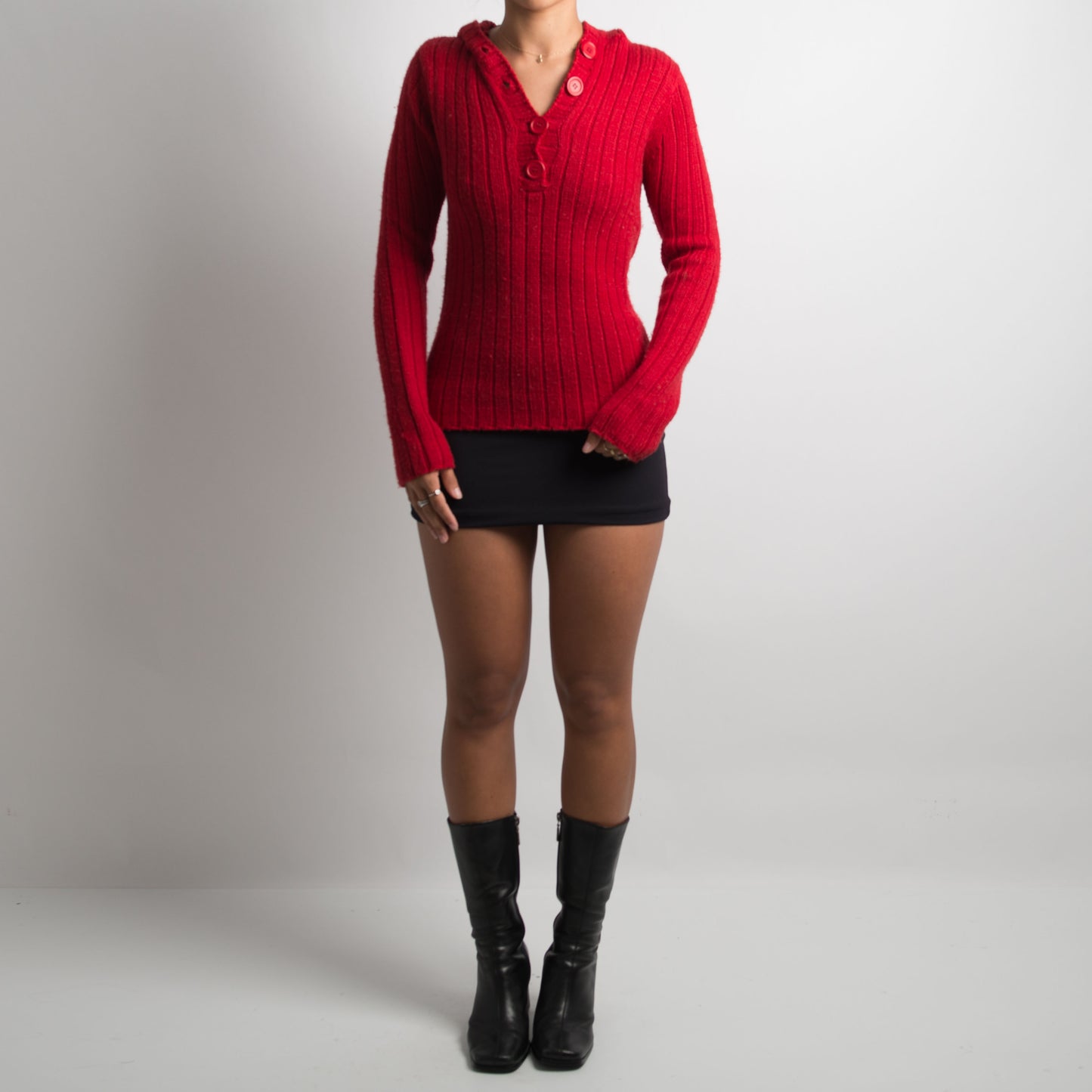 RED KNIT HOODED SWEATER