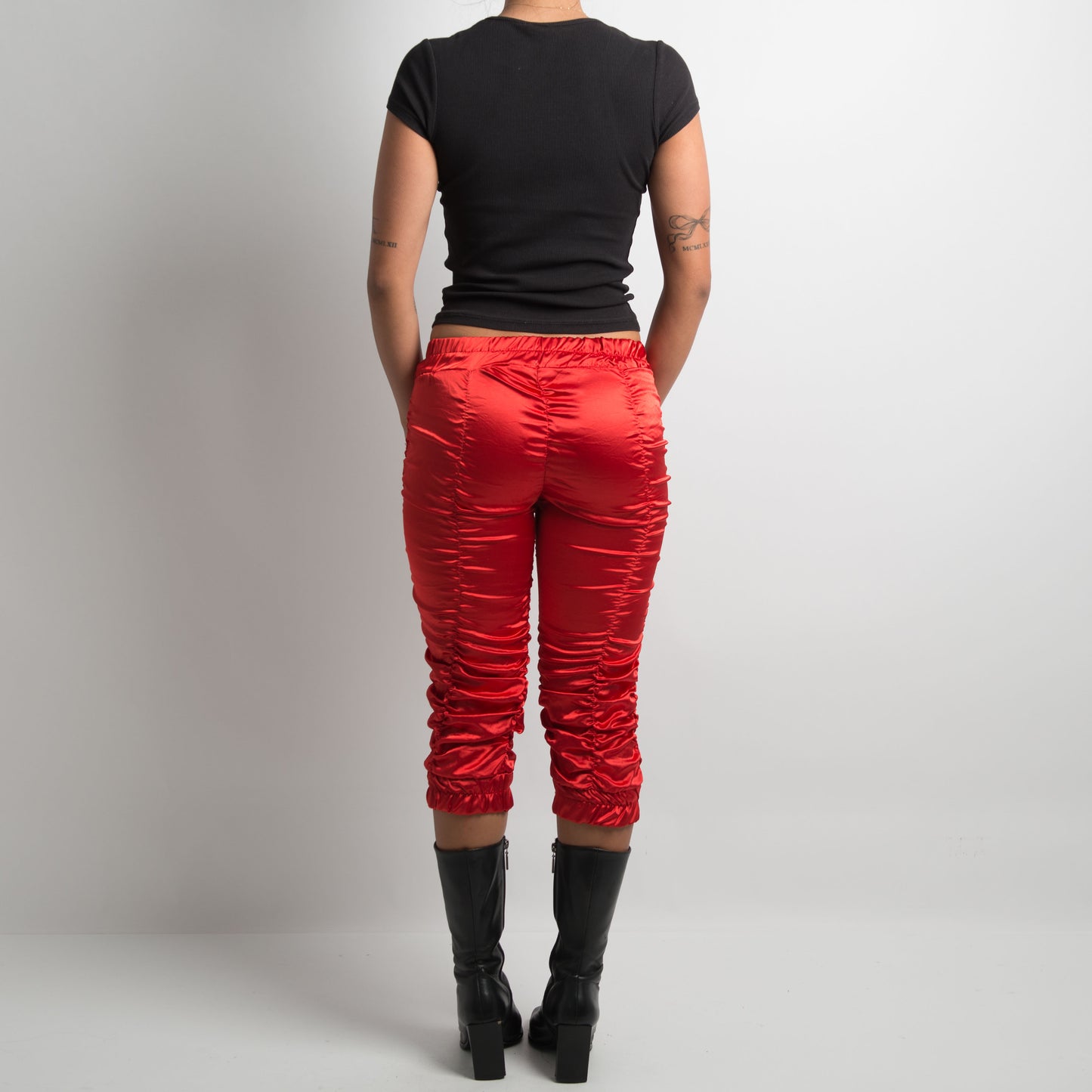 RED SATIN RUCHED CAPRI PANTS