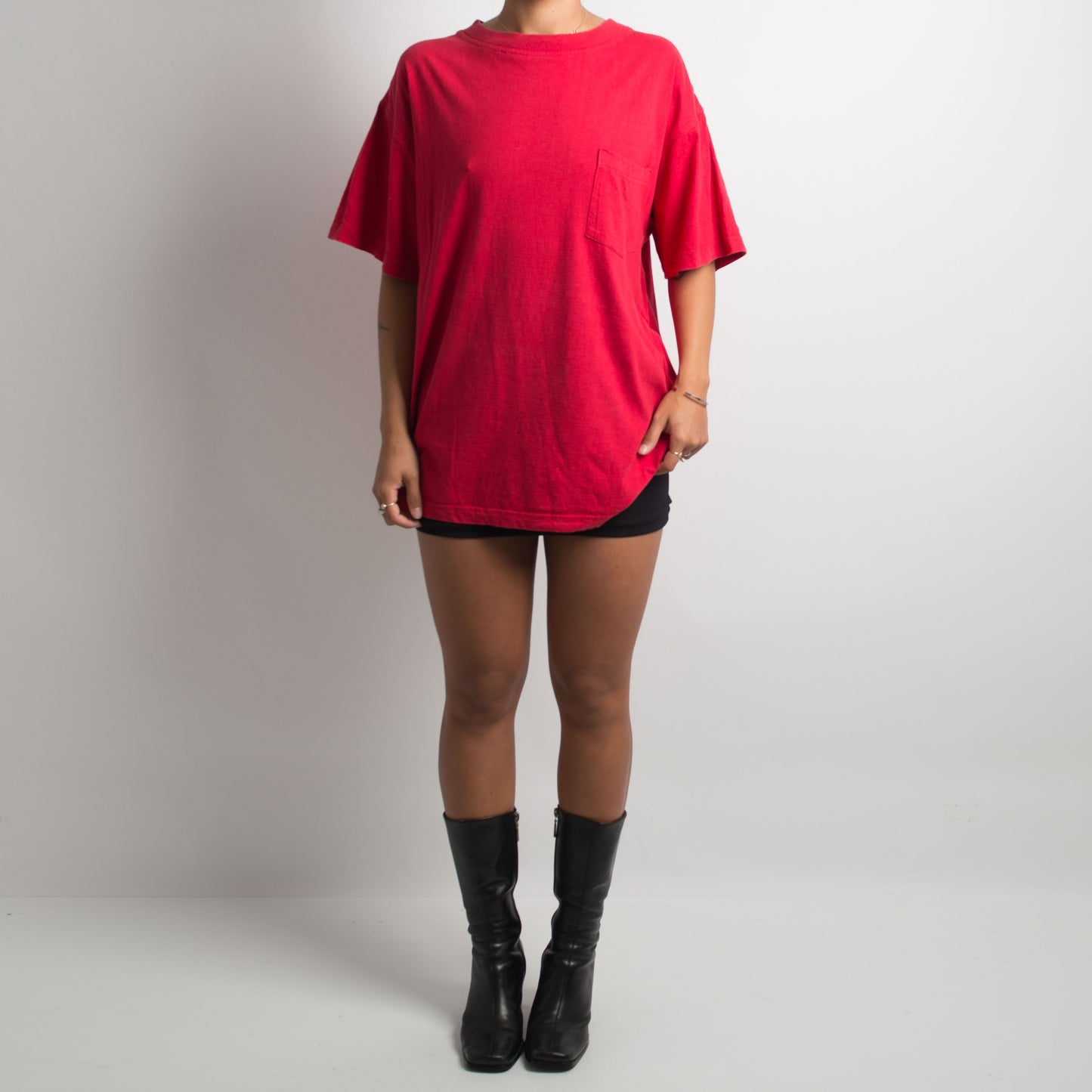 RED POCKET TSHIRT