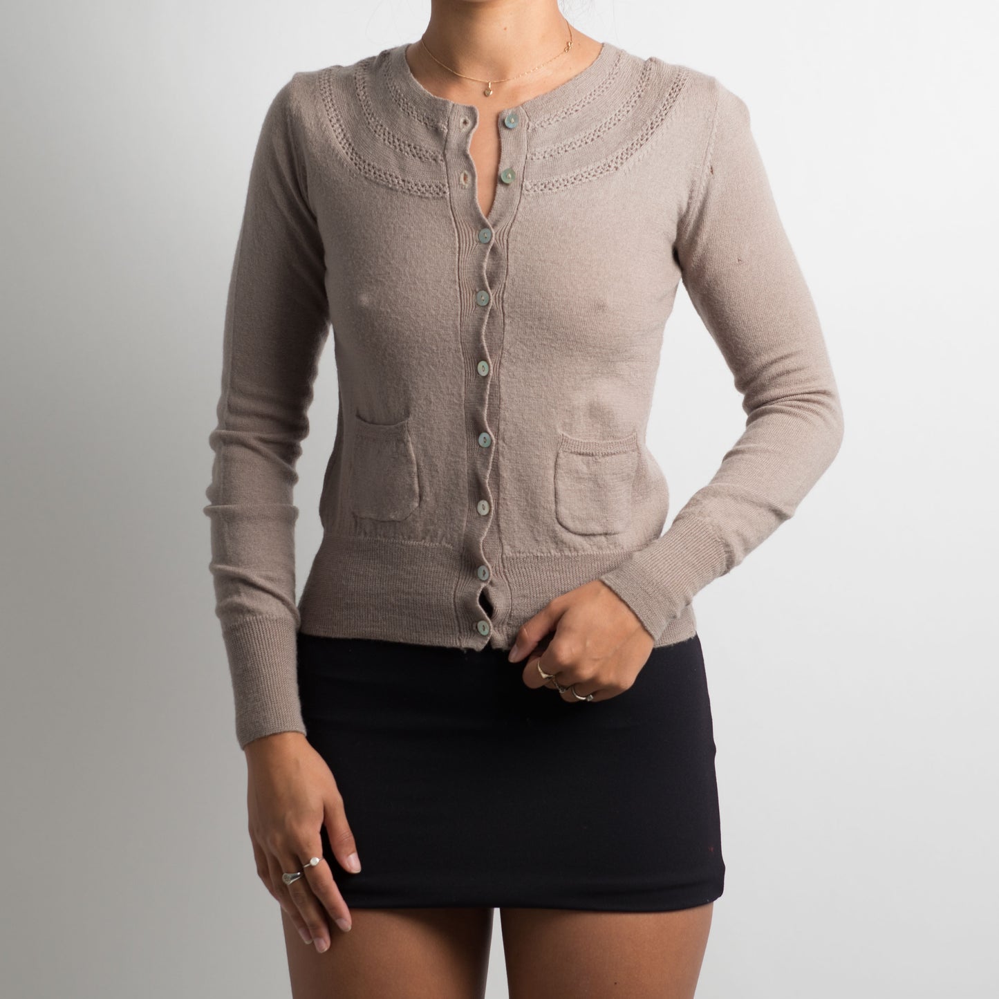 GREIGE WOOL CARDIGAN