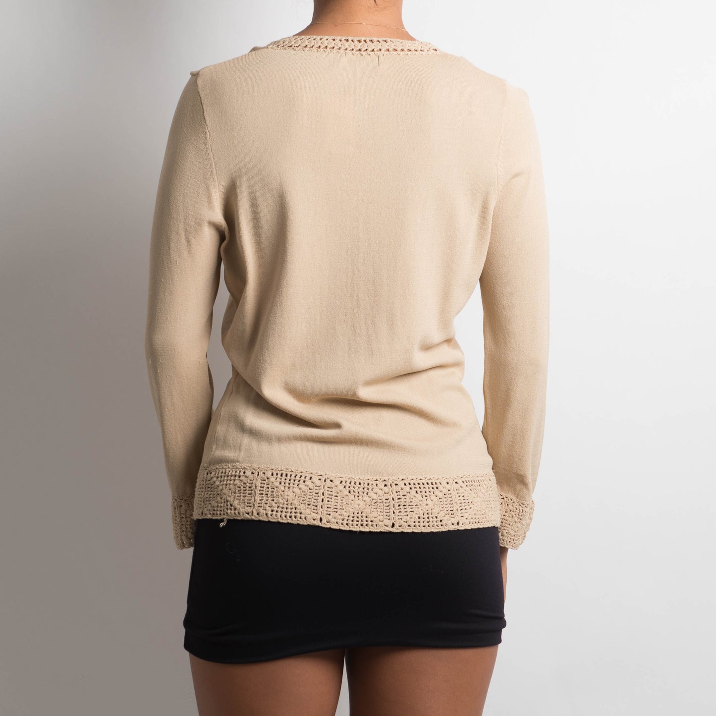 TAN KNIT LONG SLEEVE