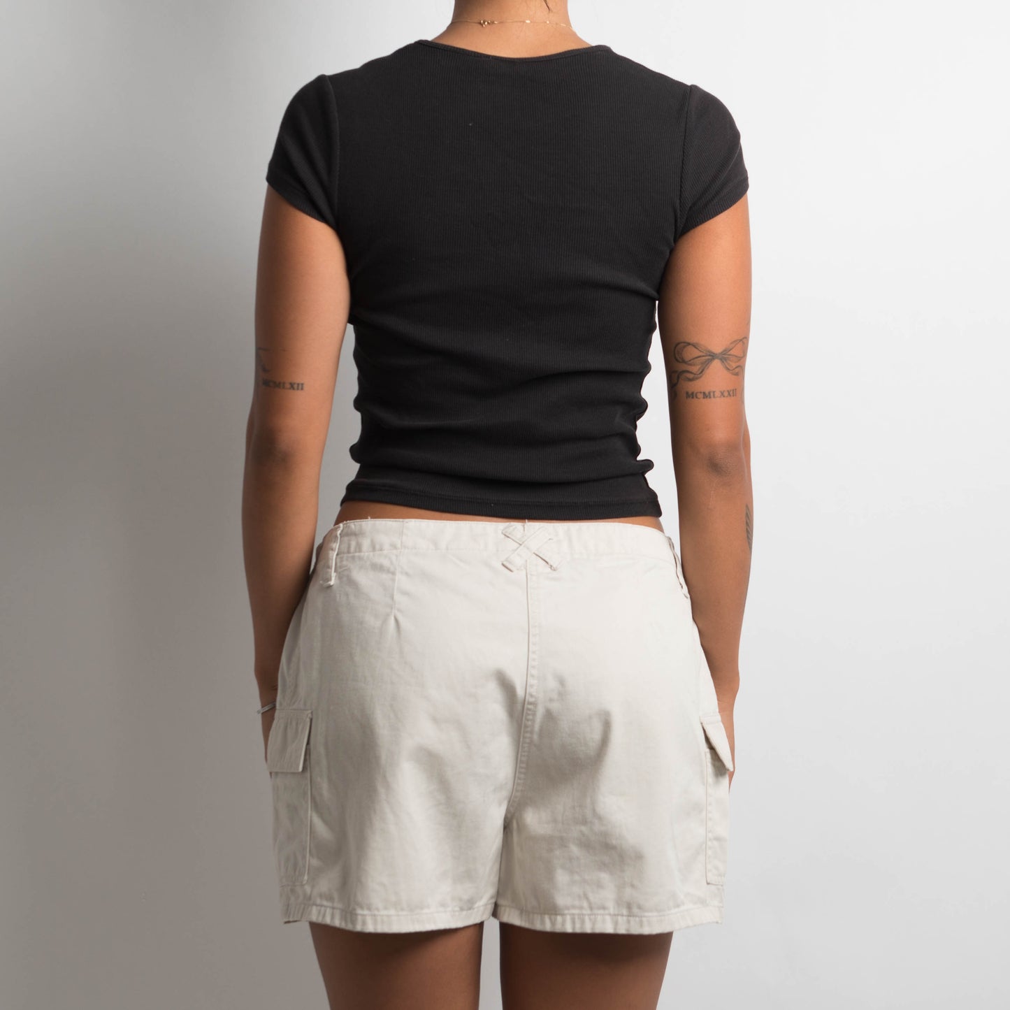 BEIGE COTTON CARGO SHORTS