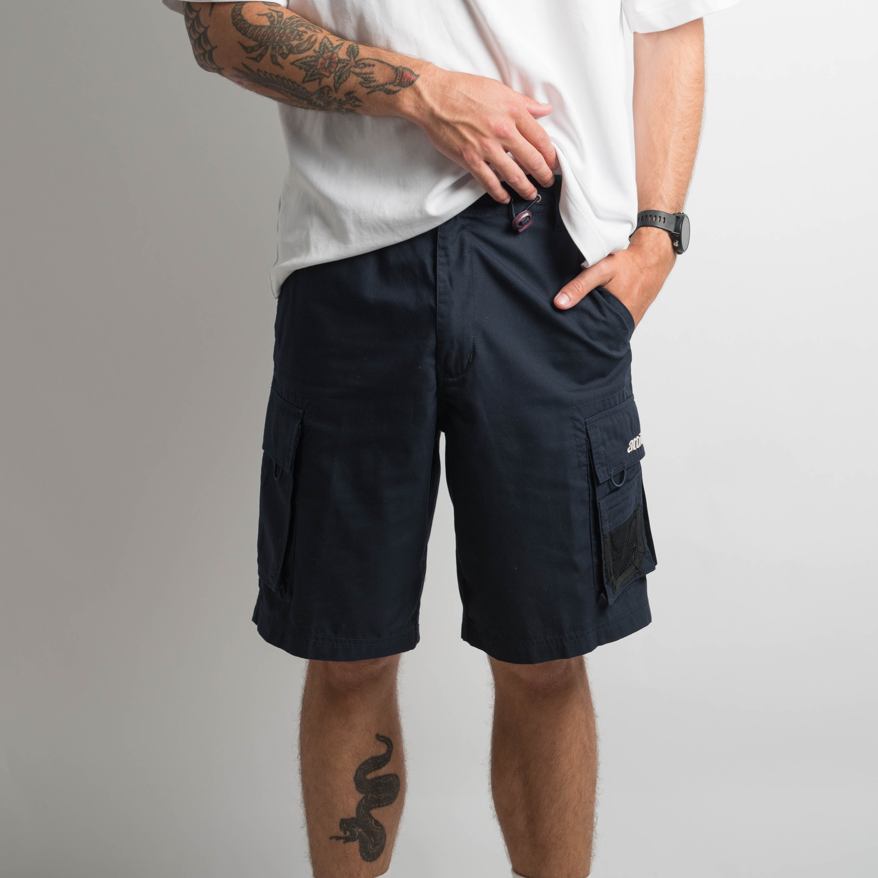 NAVY CARGO SHORTS