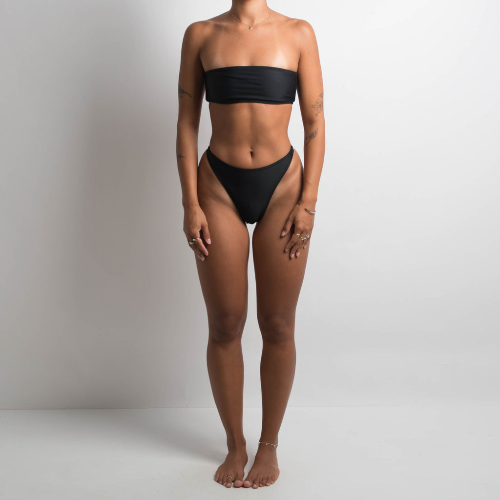 BLACK THONG BIKINI BOTTOM