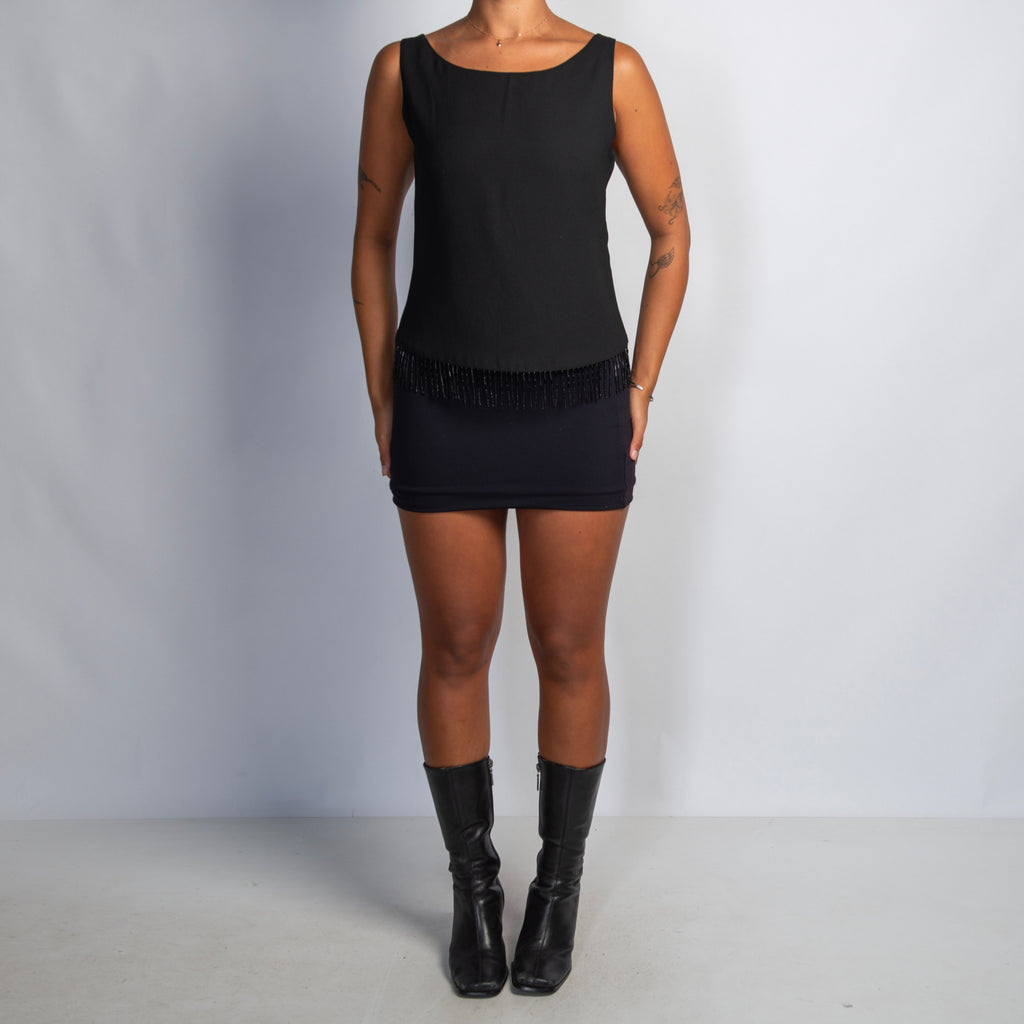 BLACK TASSLE TOP
