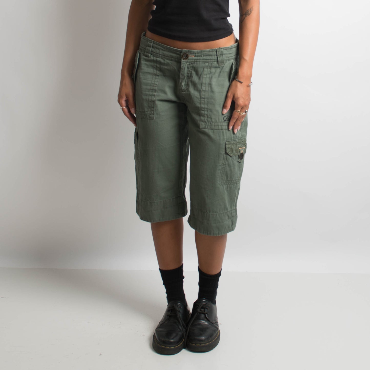 KHAKI CARGO 3/4 PANTS