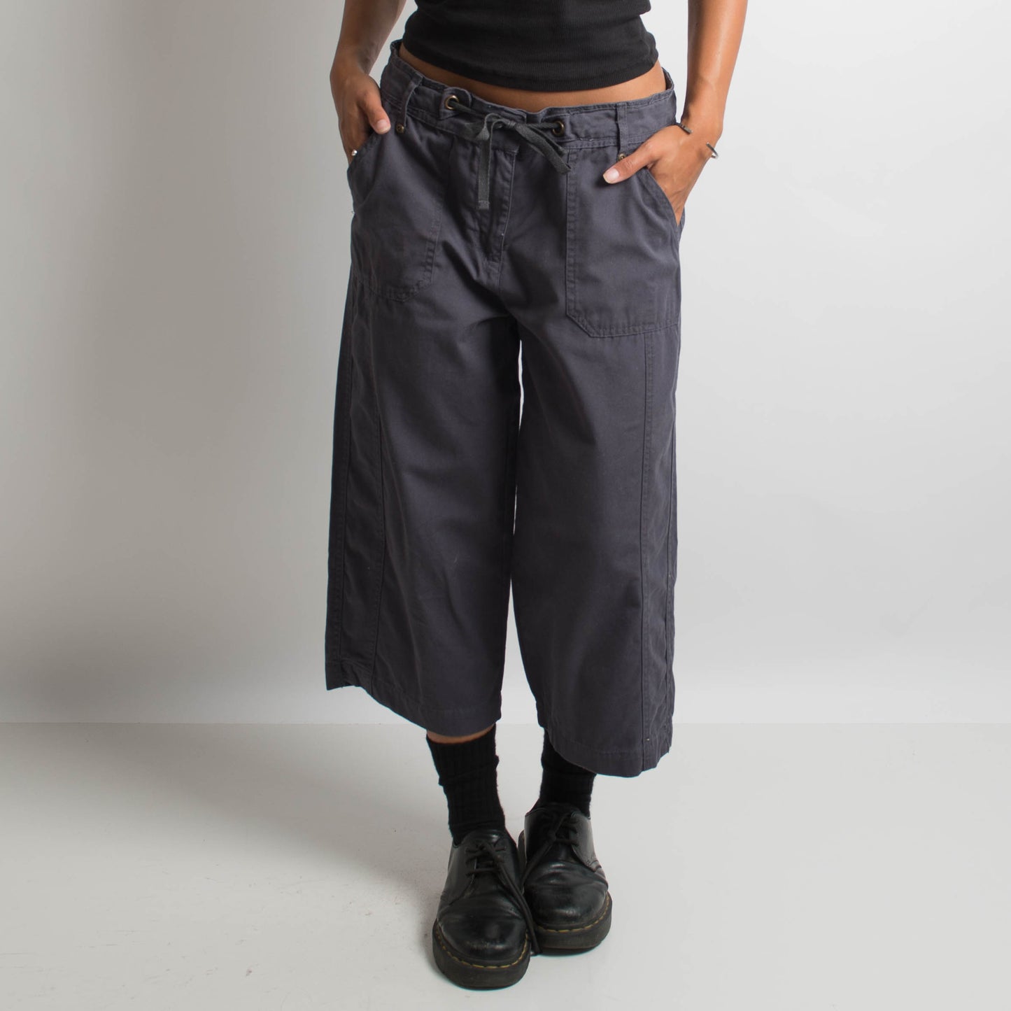 NAVY CARGO 3/4 PANTS