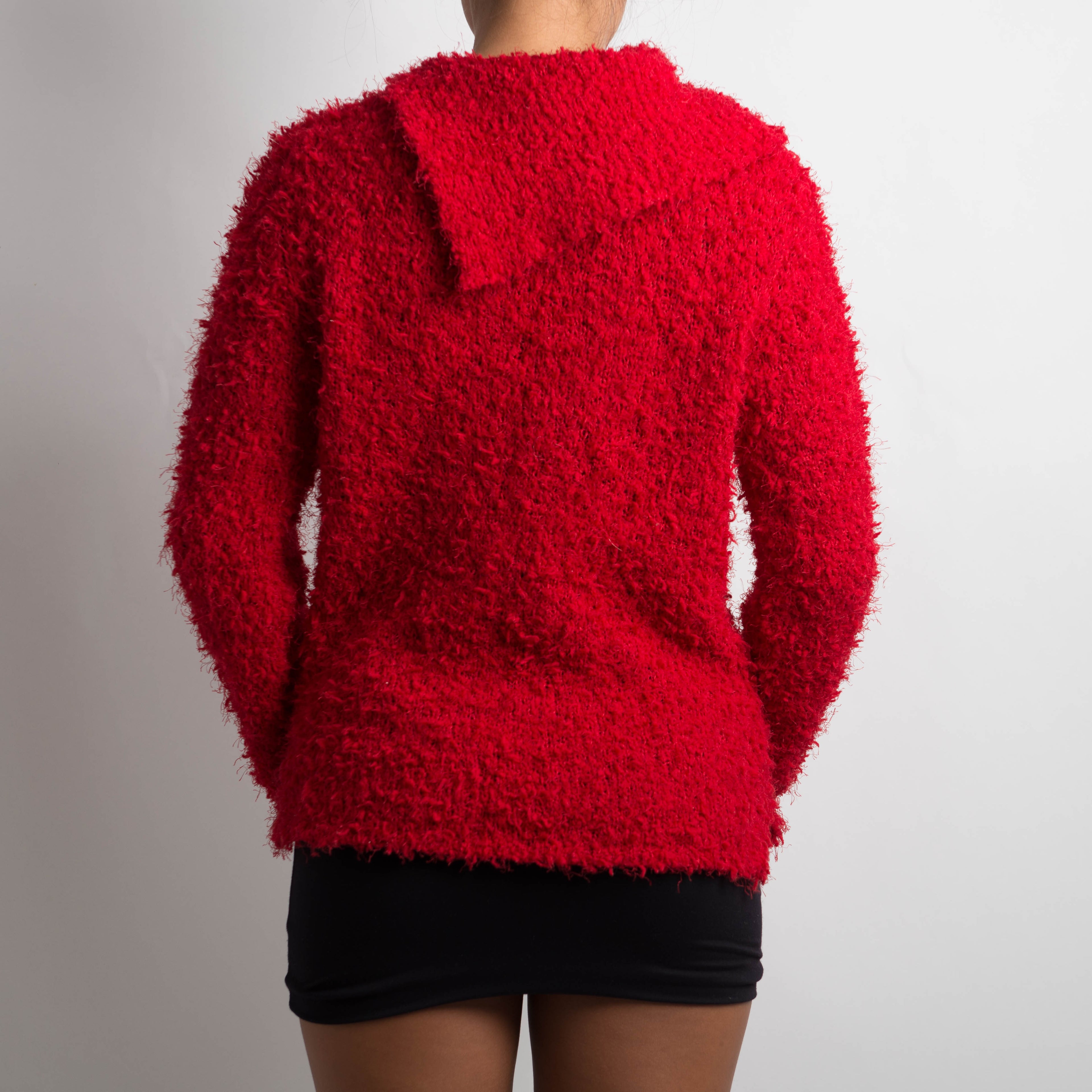 RED TEXTURED KNIT SWEATER