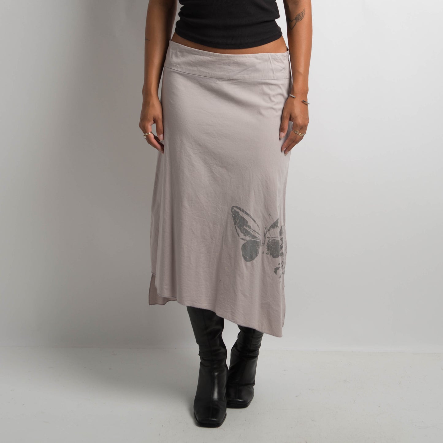 ASYMMETRIC BUTTERFLY SKIRT